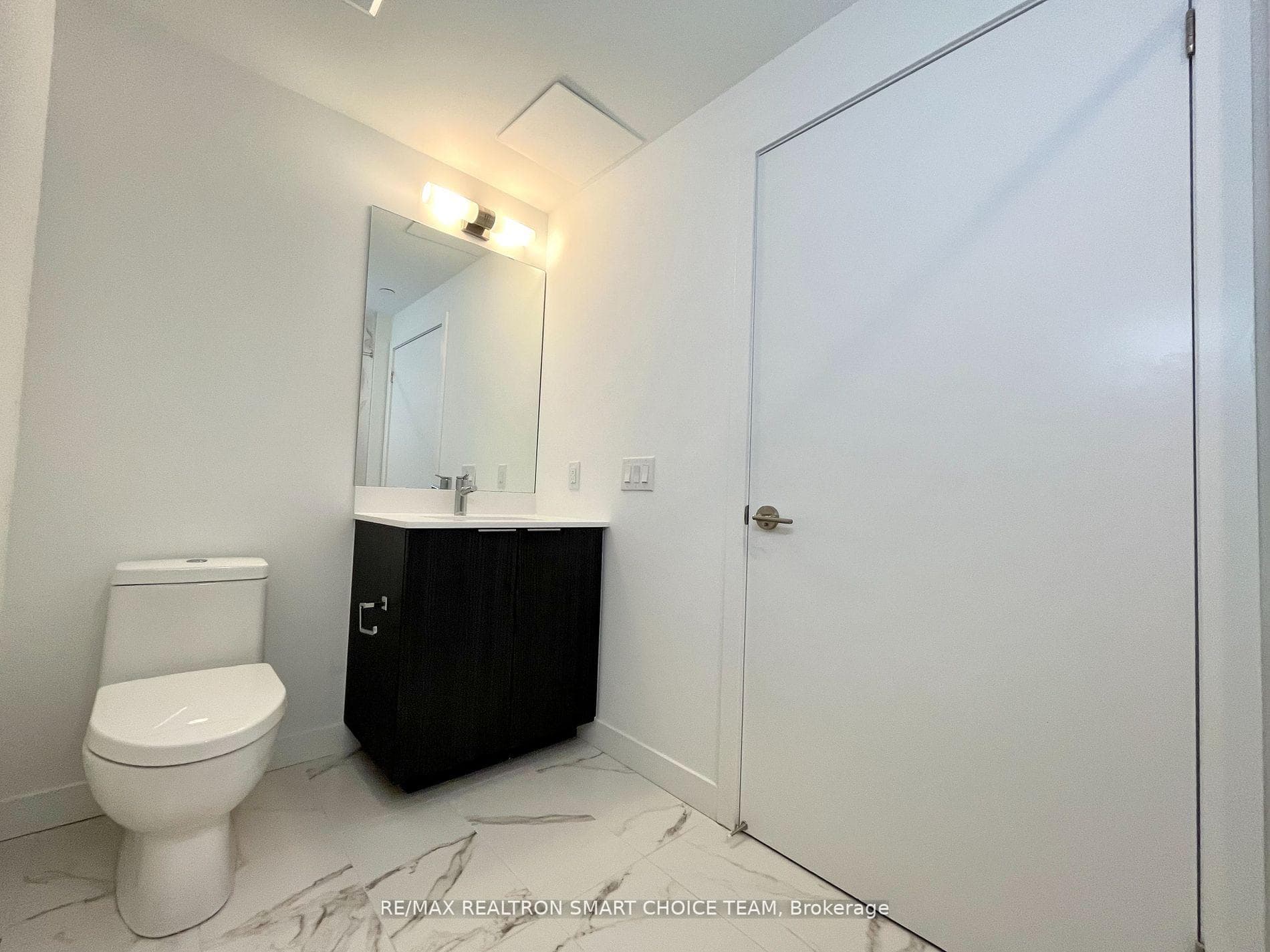 7 Golden Lion Heights Unit 719 photo 16