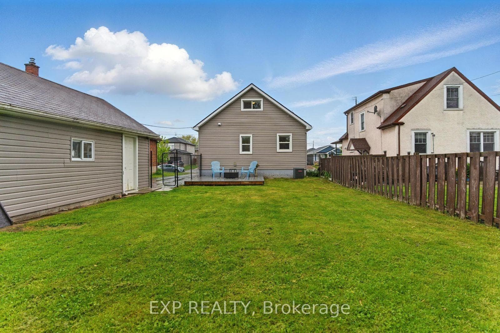 104 SCHOLFIELD Avenue photo 17