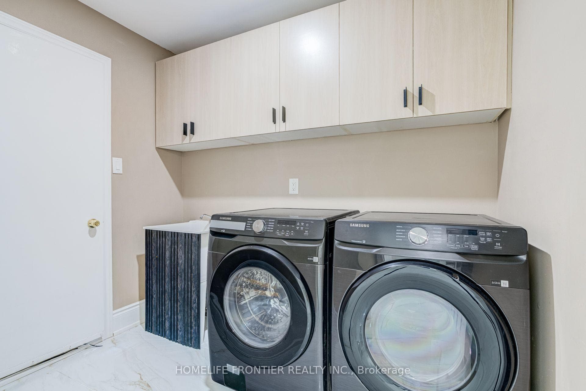 1059 Ivandale Drive photo 21