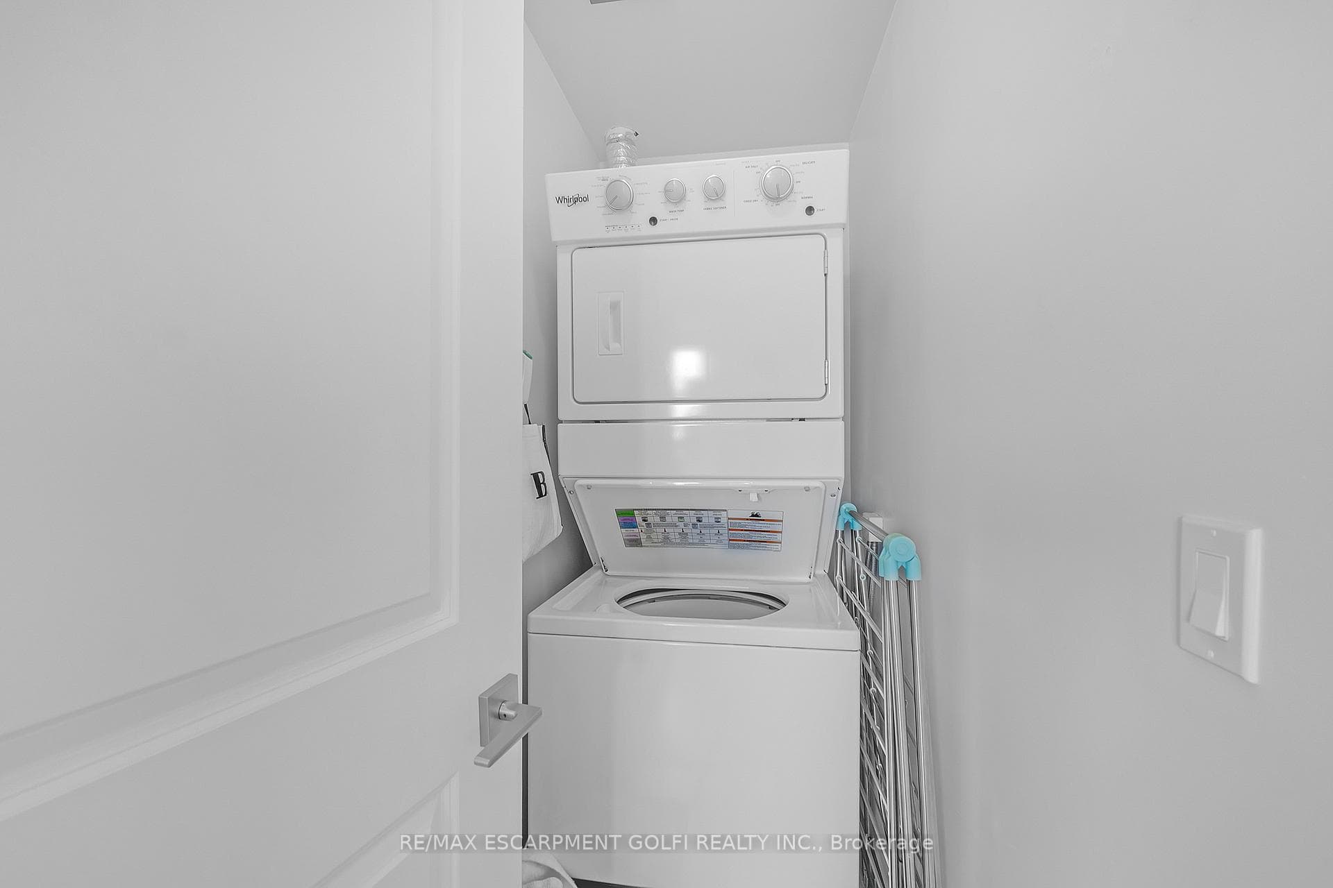 4655 Glen Erin Drive Unit 1408 photo 20