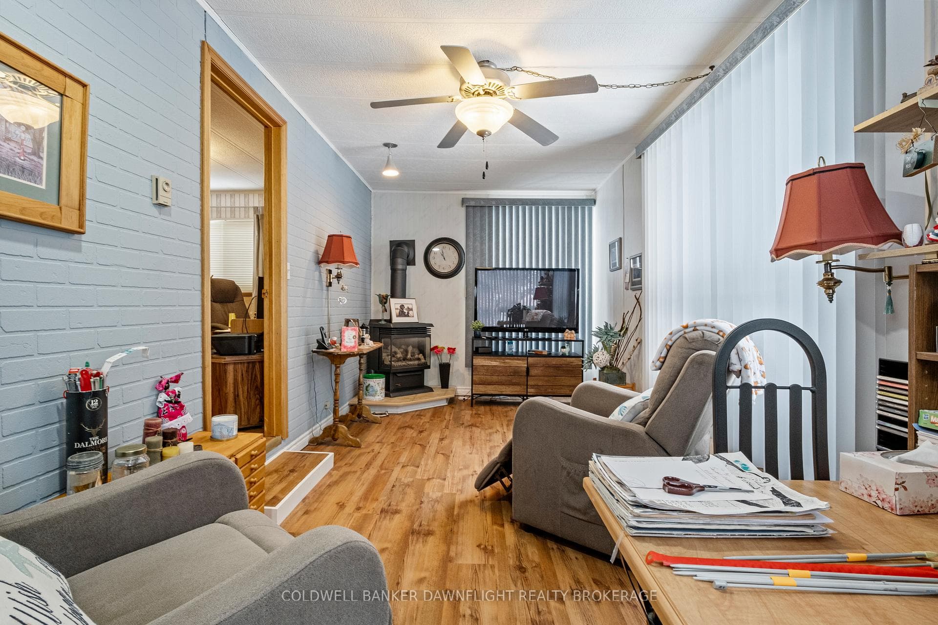 4 Redford Drive photo 27