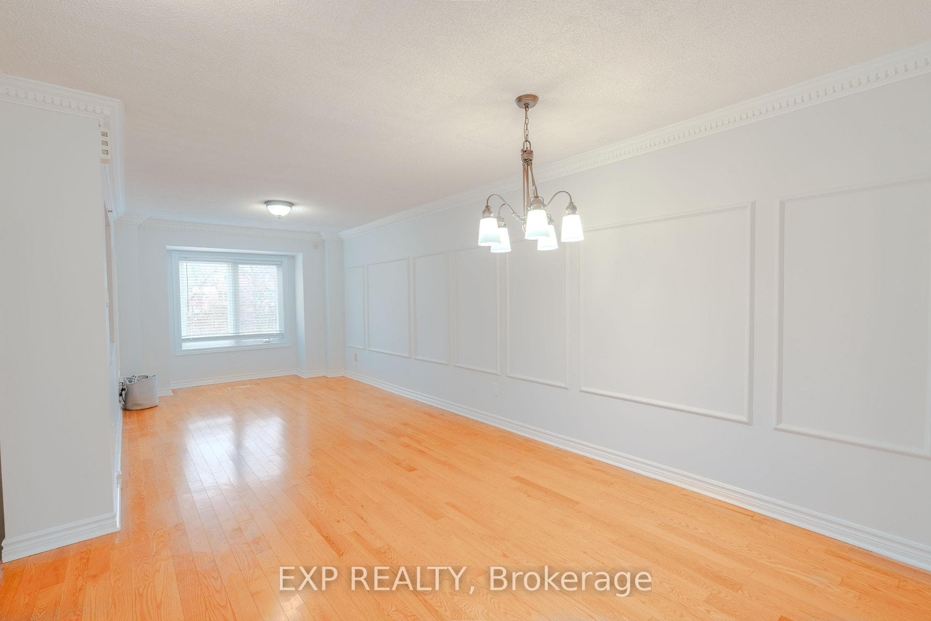 5 Schouten Crescent photo 7