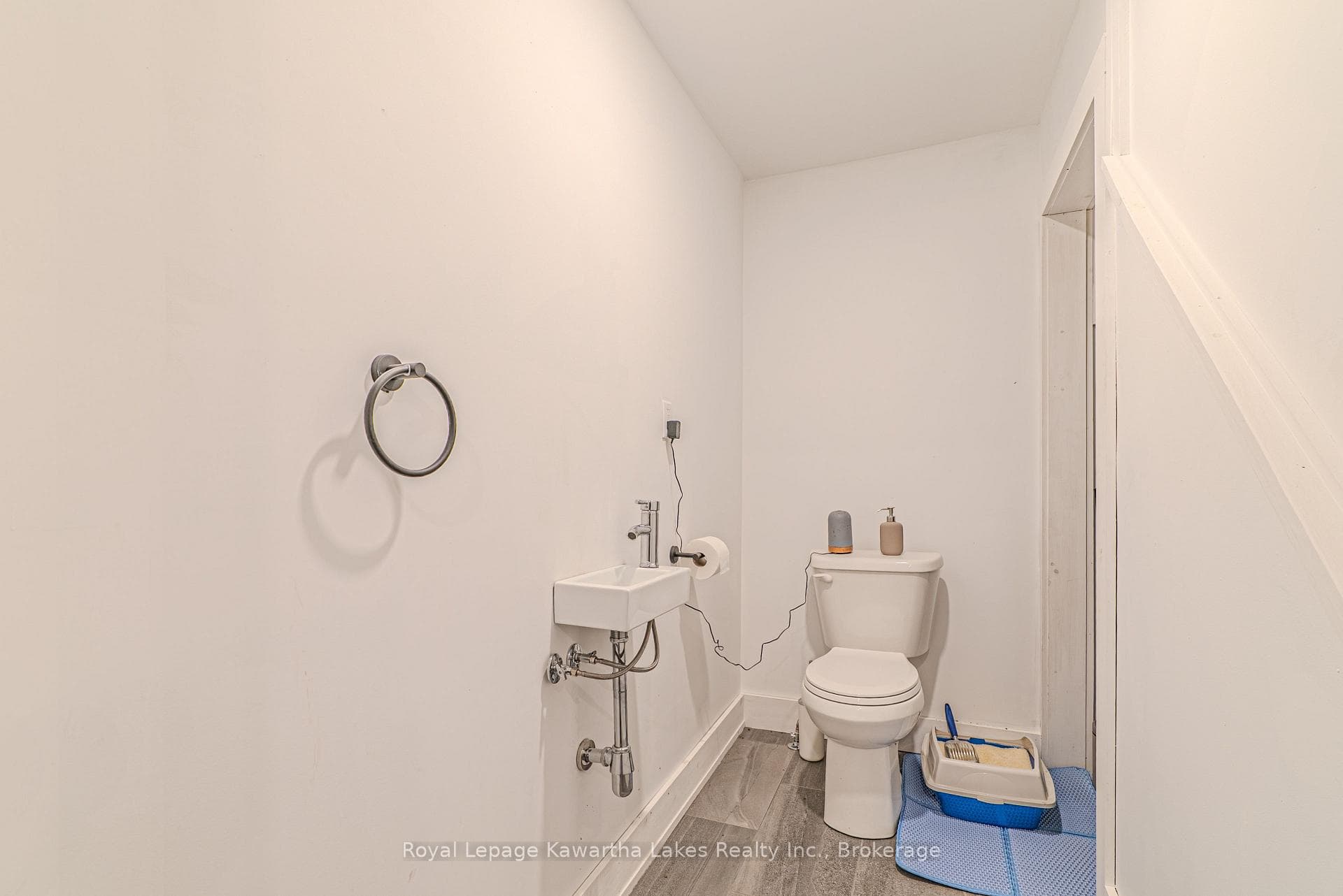 112 Echo Bay Road photo 25