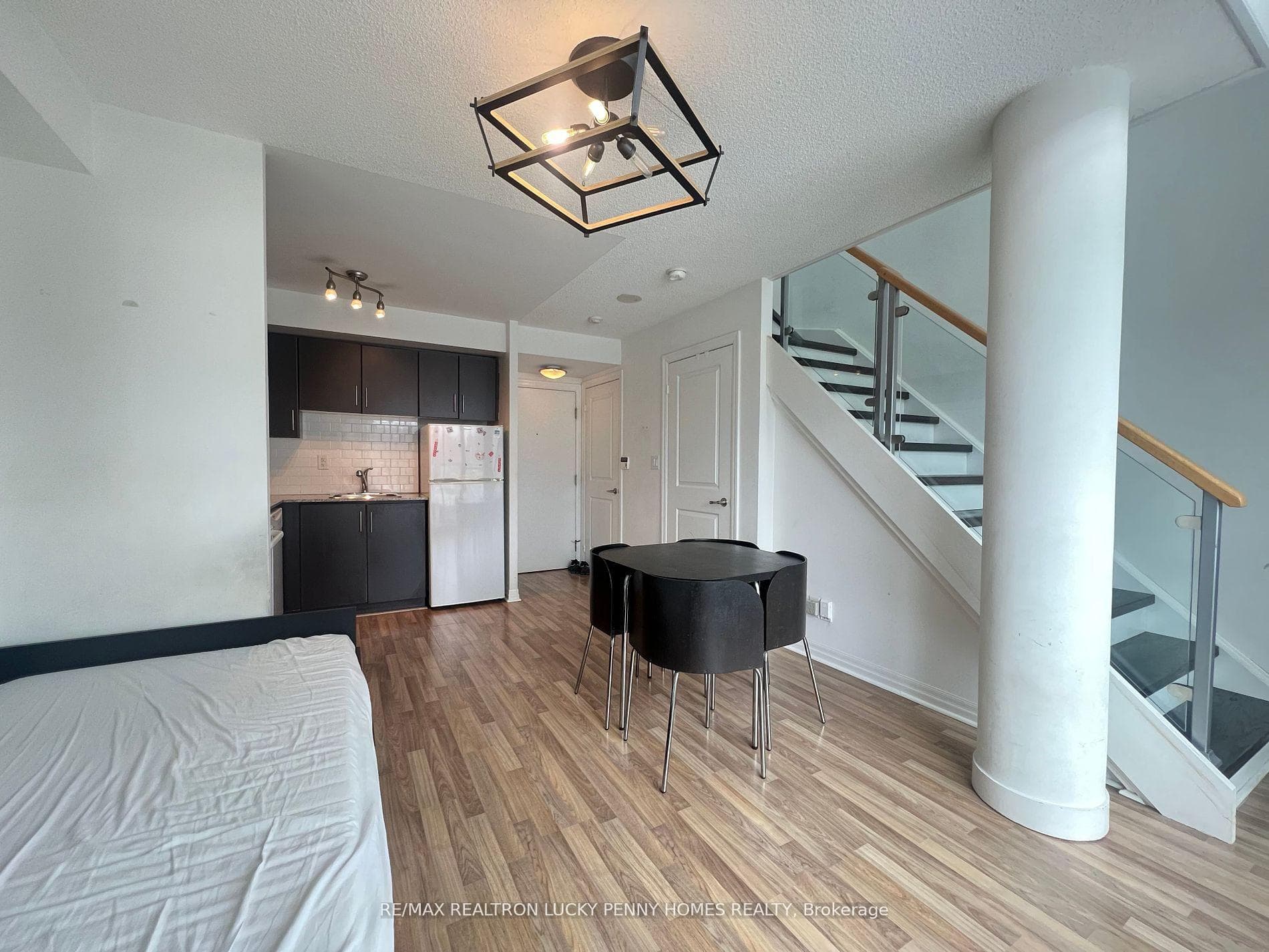 2035 Sheppard Avenue Unit 109 photo 2