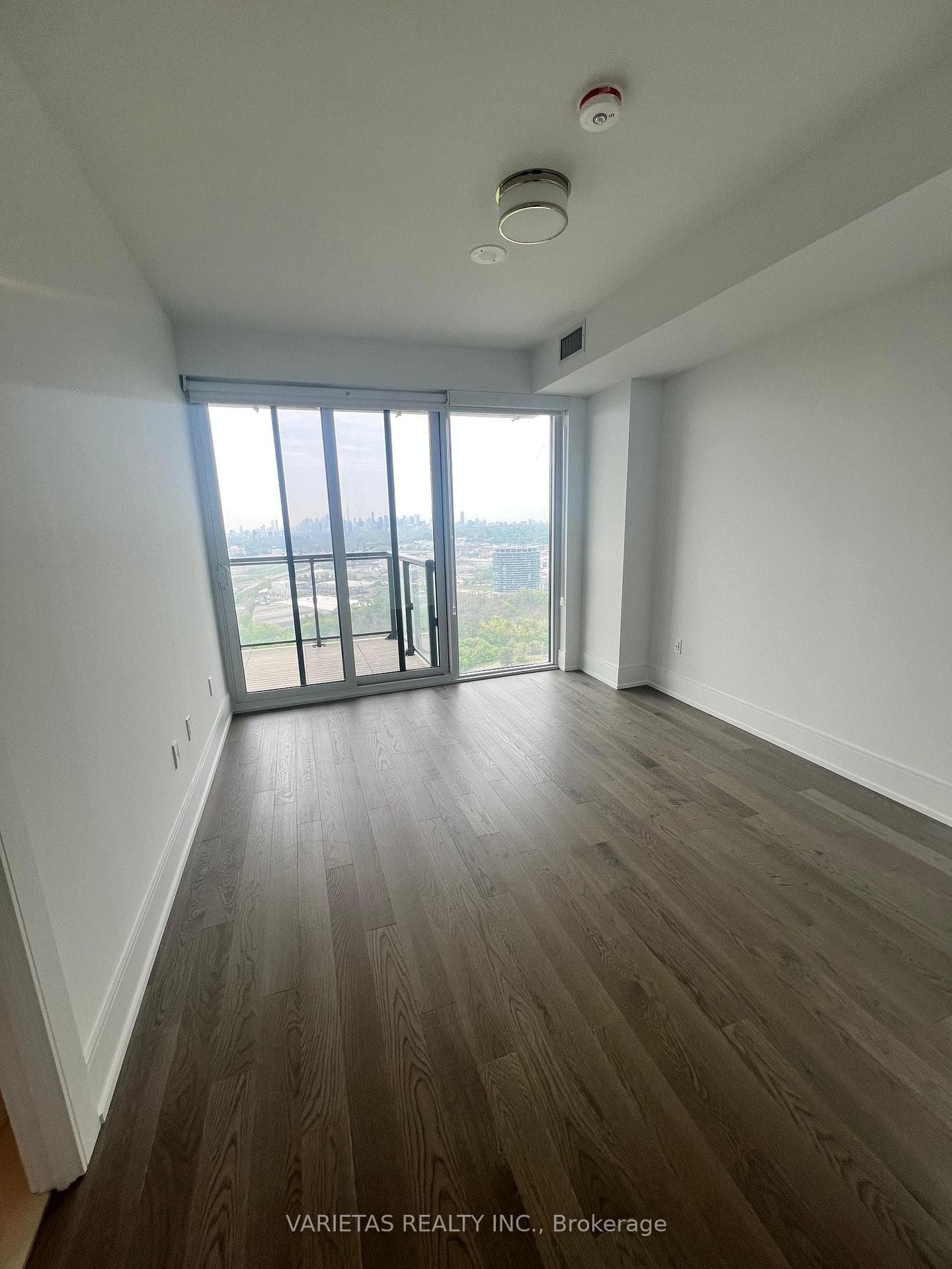 30 Inn On The Park Drive Unit 3409 photo 9