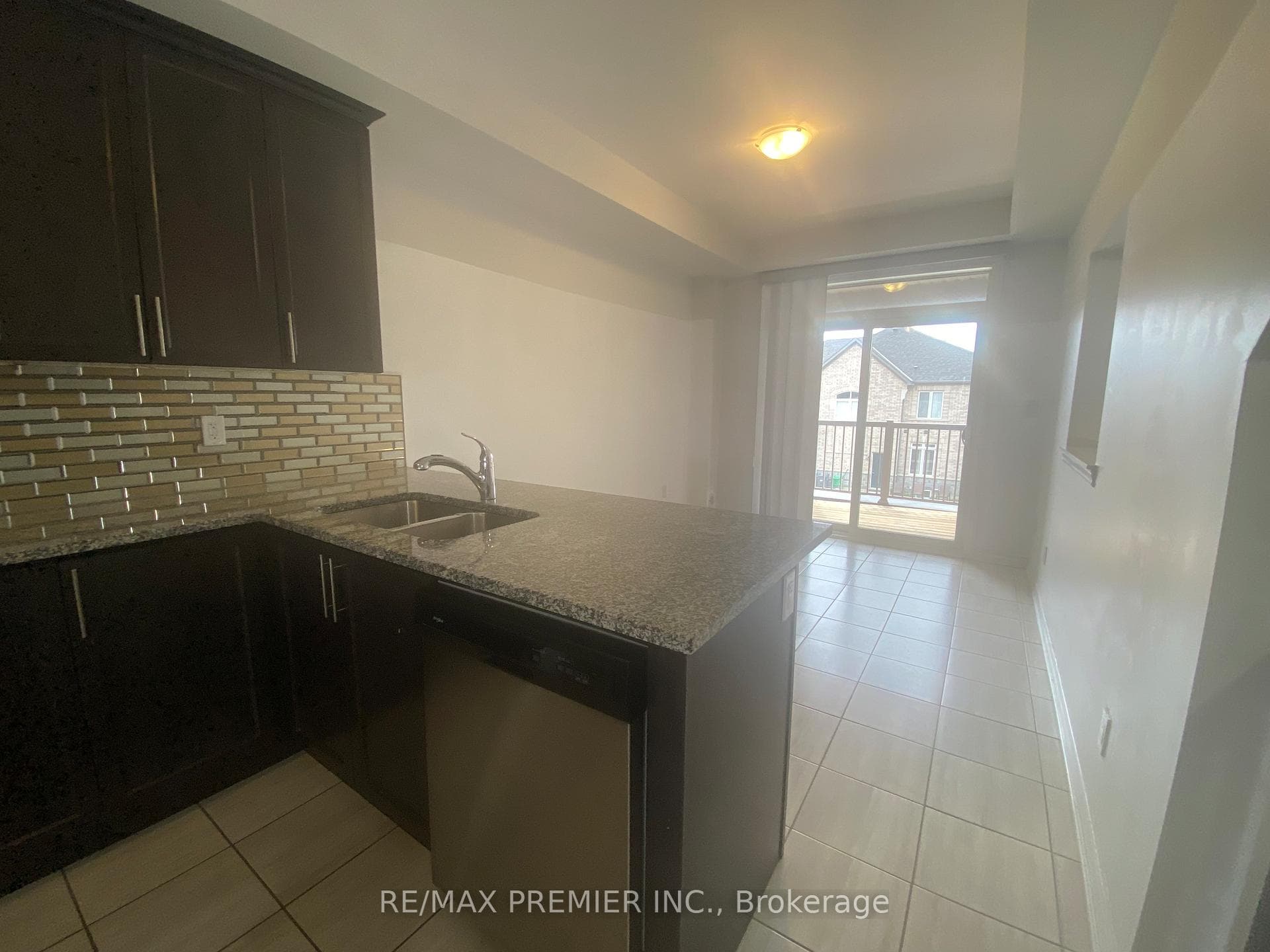 43 Gemma Place Unit Upper photo 11