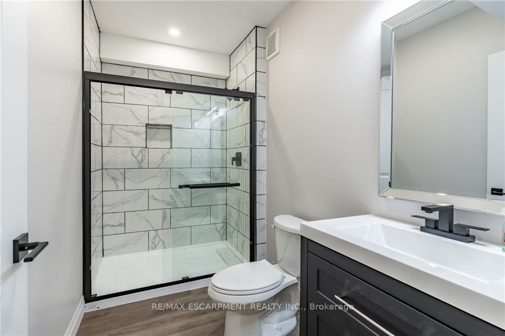28 Columbus Gate photo 28