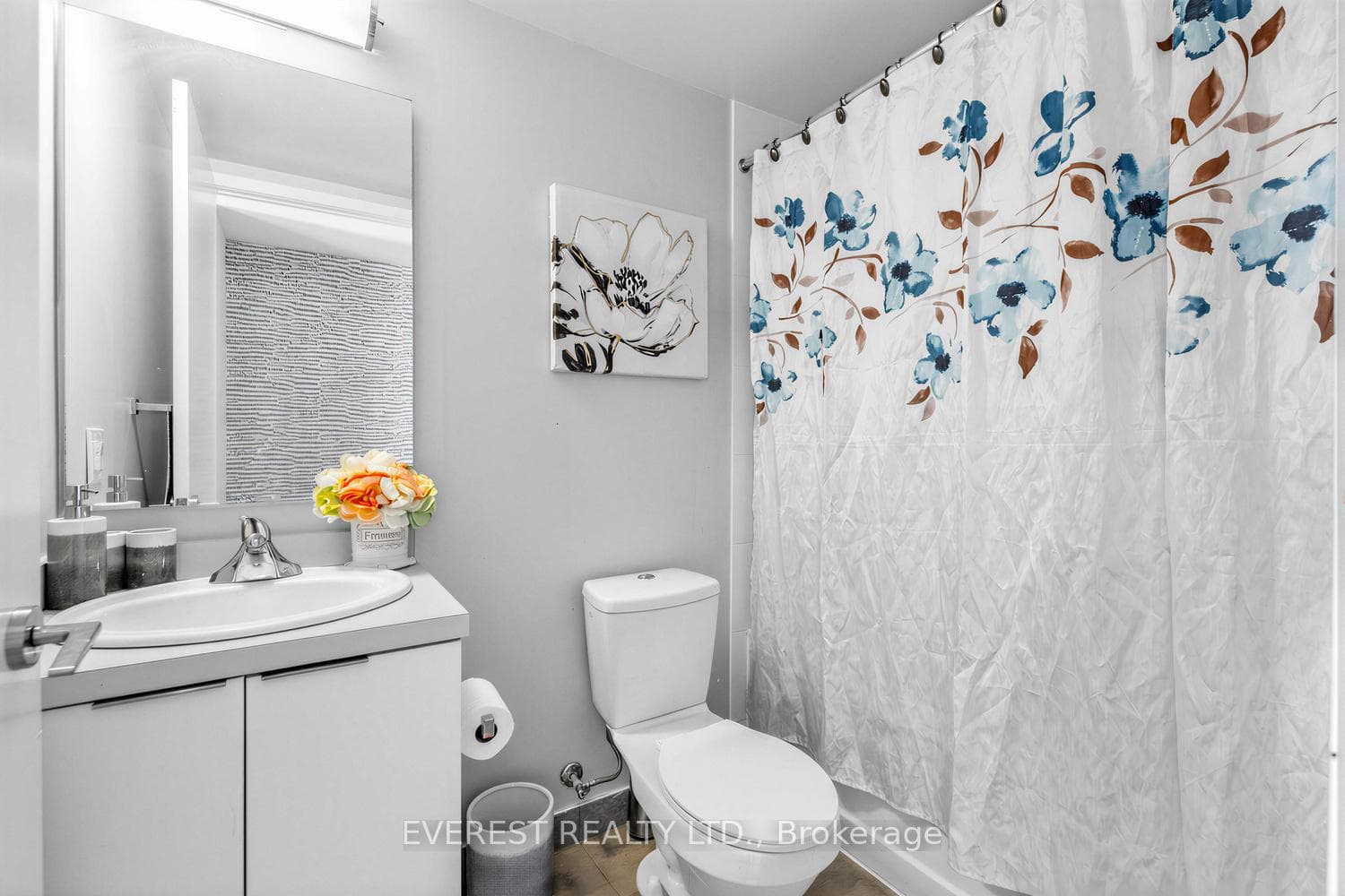 14 York Street Unit 3308 photo 24