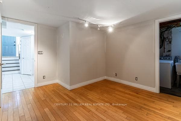 2056 Marine Drive Unit 7 photo 26