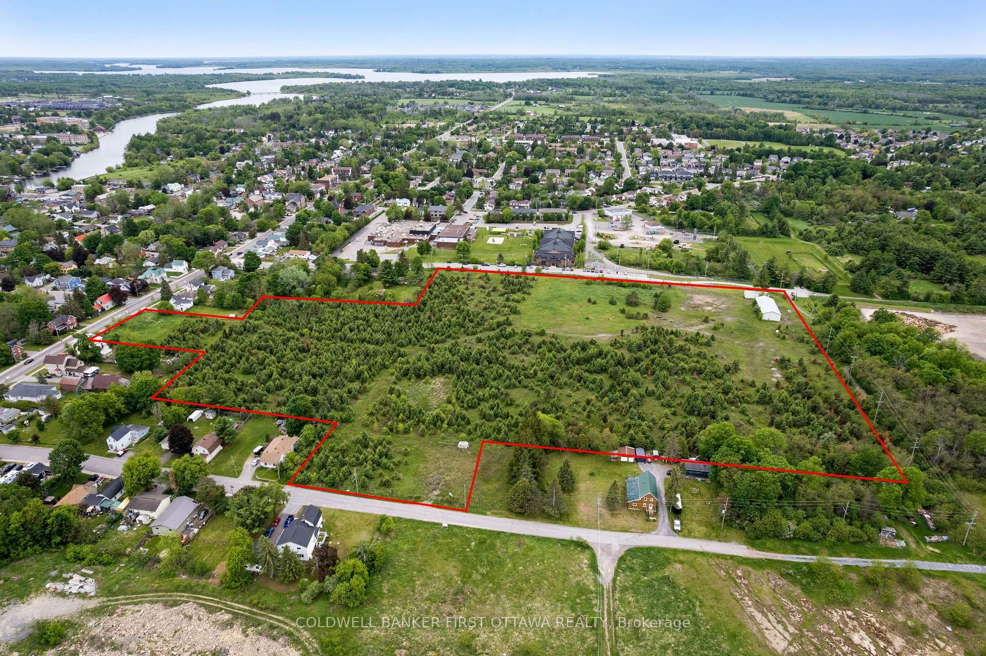 Prime residential development land on 15 acres