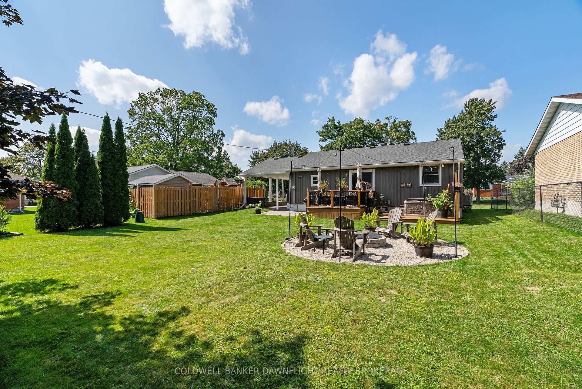 74 East William Street photo 45