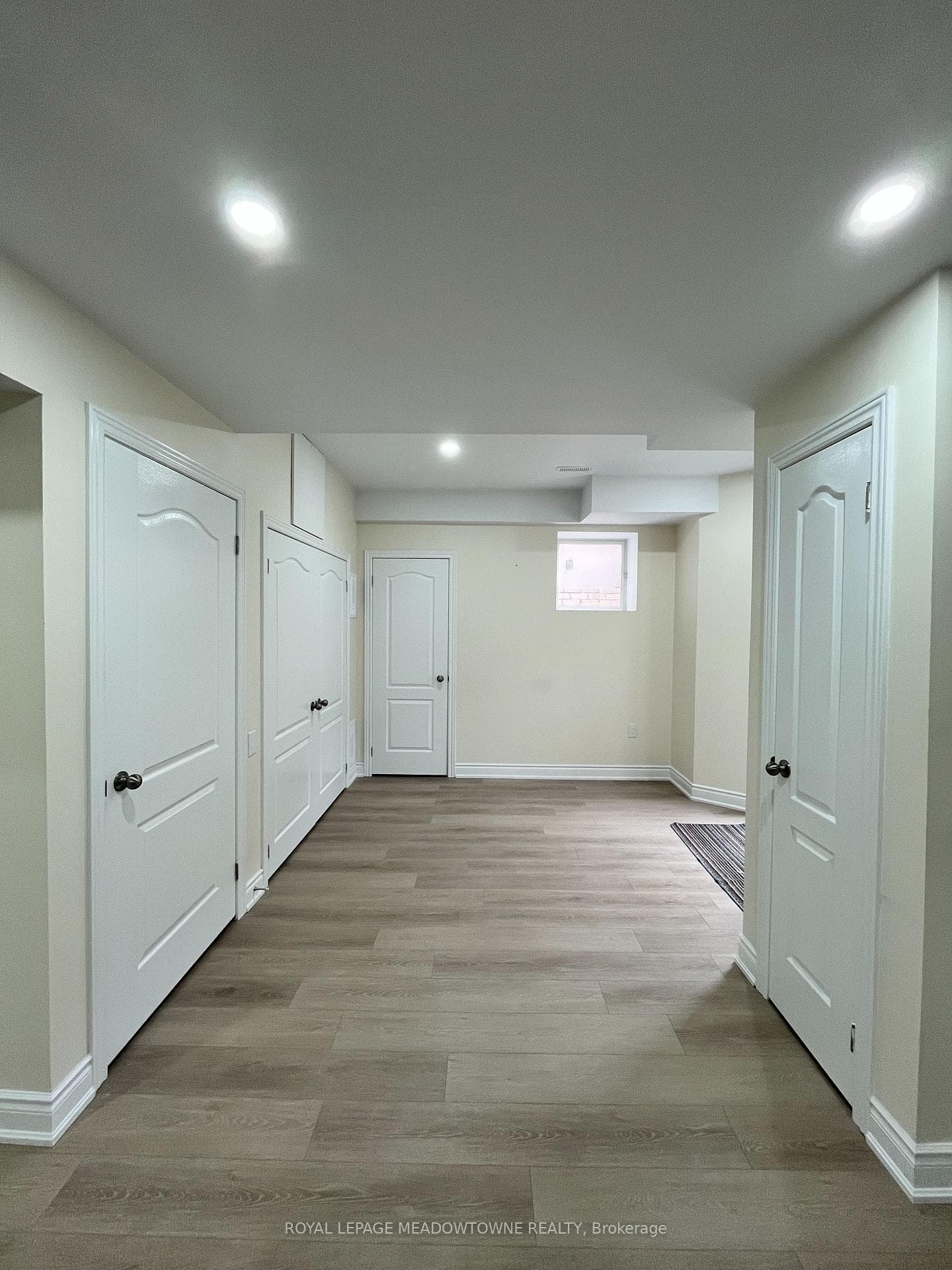 14 Lyle Way Unit Bsmt photo 8
