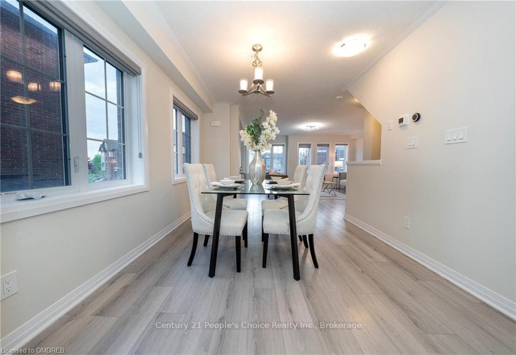 311 WOOLWICH Street Unit 27 photo 11