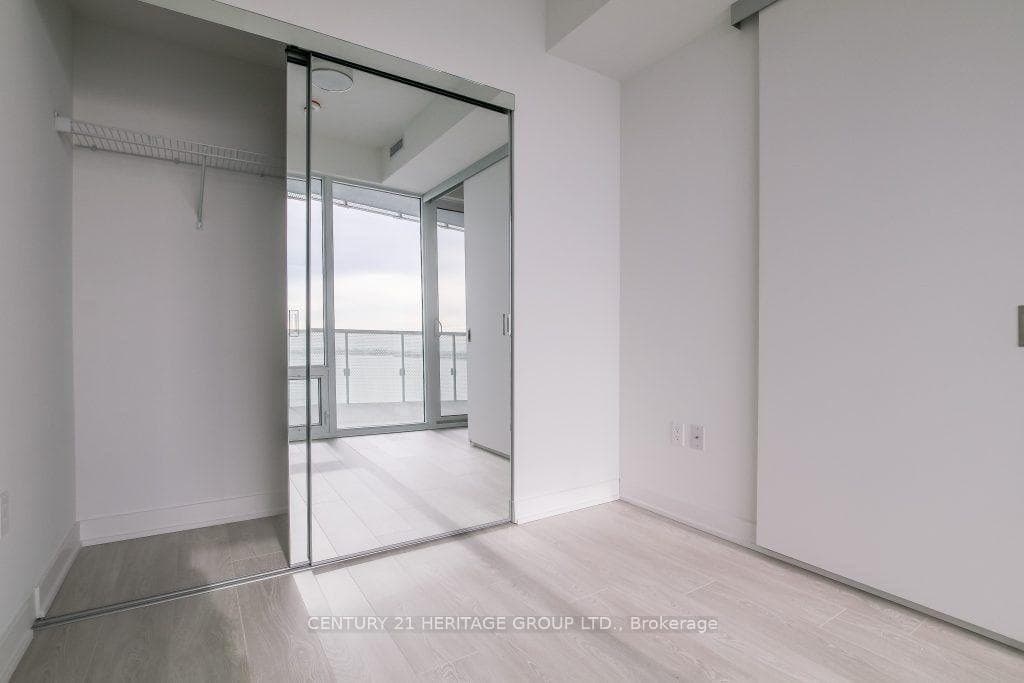 15 Queen's Quay East N/A Unit 2303 photo 13