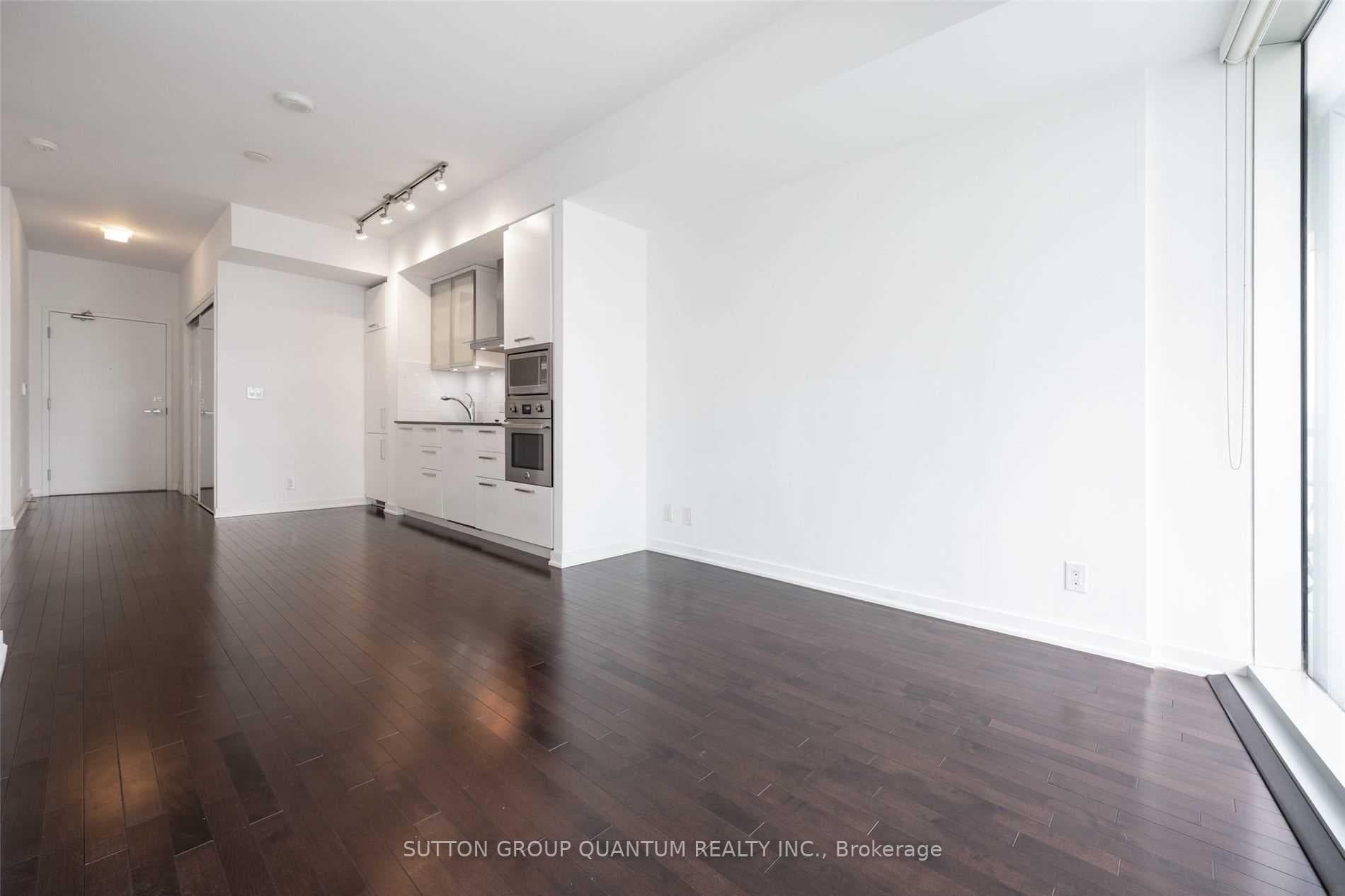 12 York Street Unit 3809 photo 8