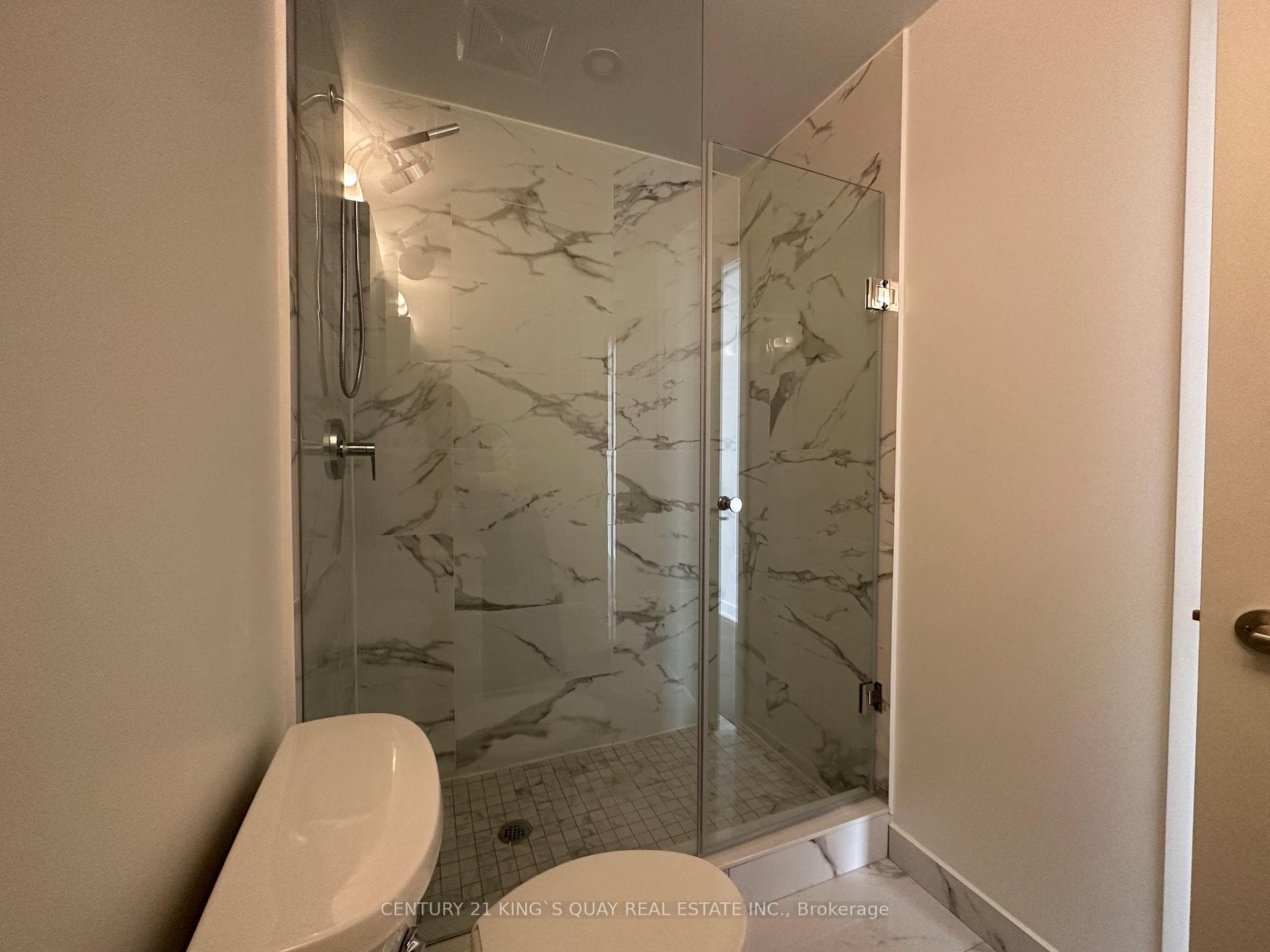 95 Oneida Crescent Unit 1611 photo 11