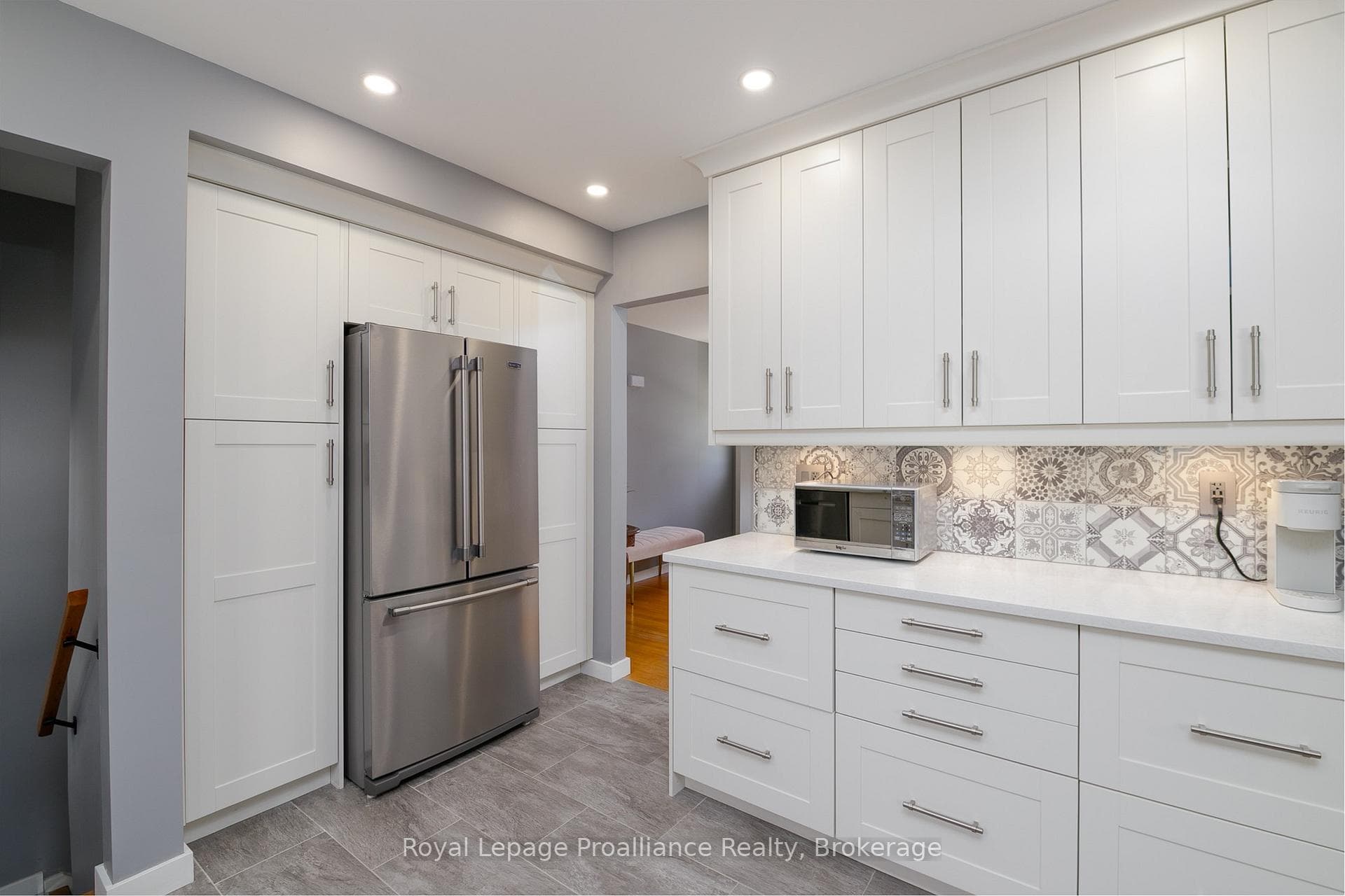 112 Prospect Hill photo 12
