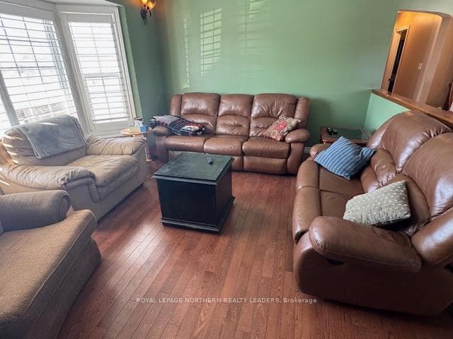 460 Dorans Road photo 4
