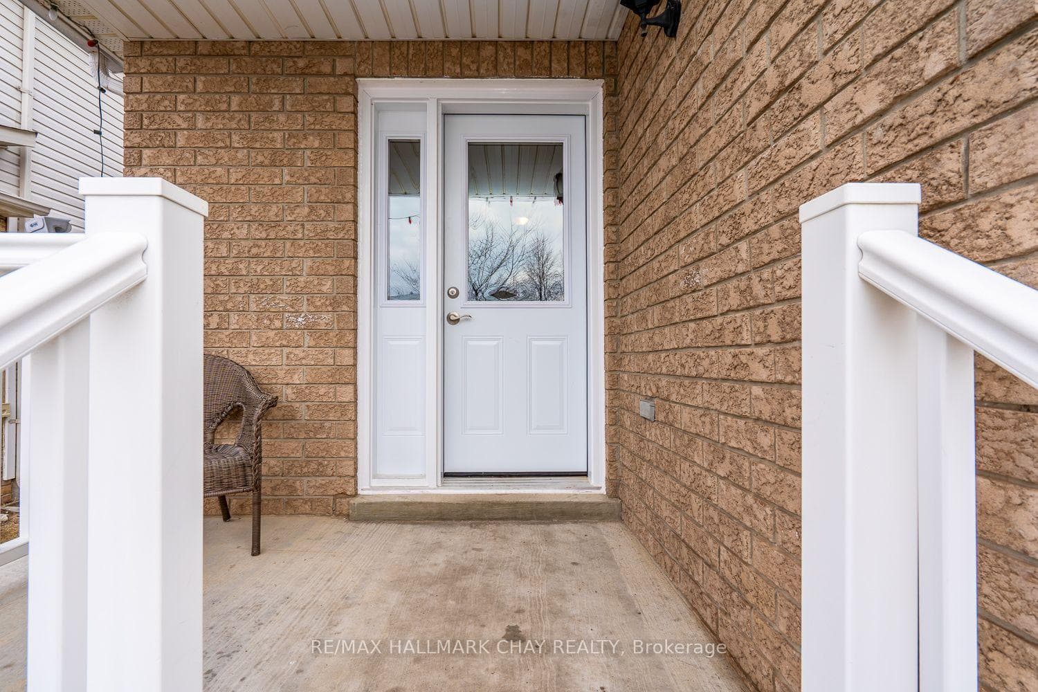73 Stonemount Crescent photo 7