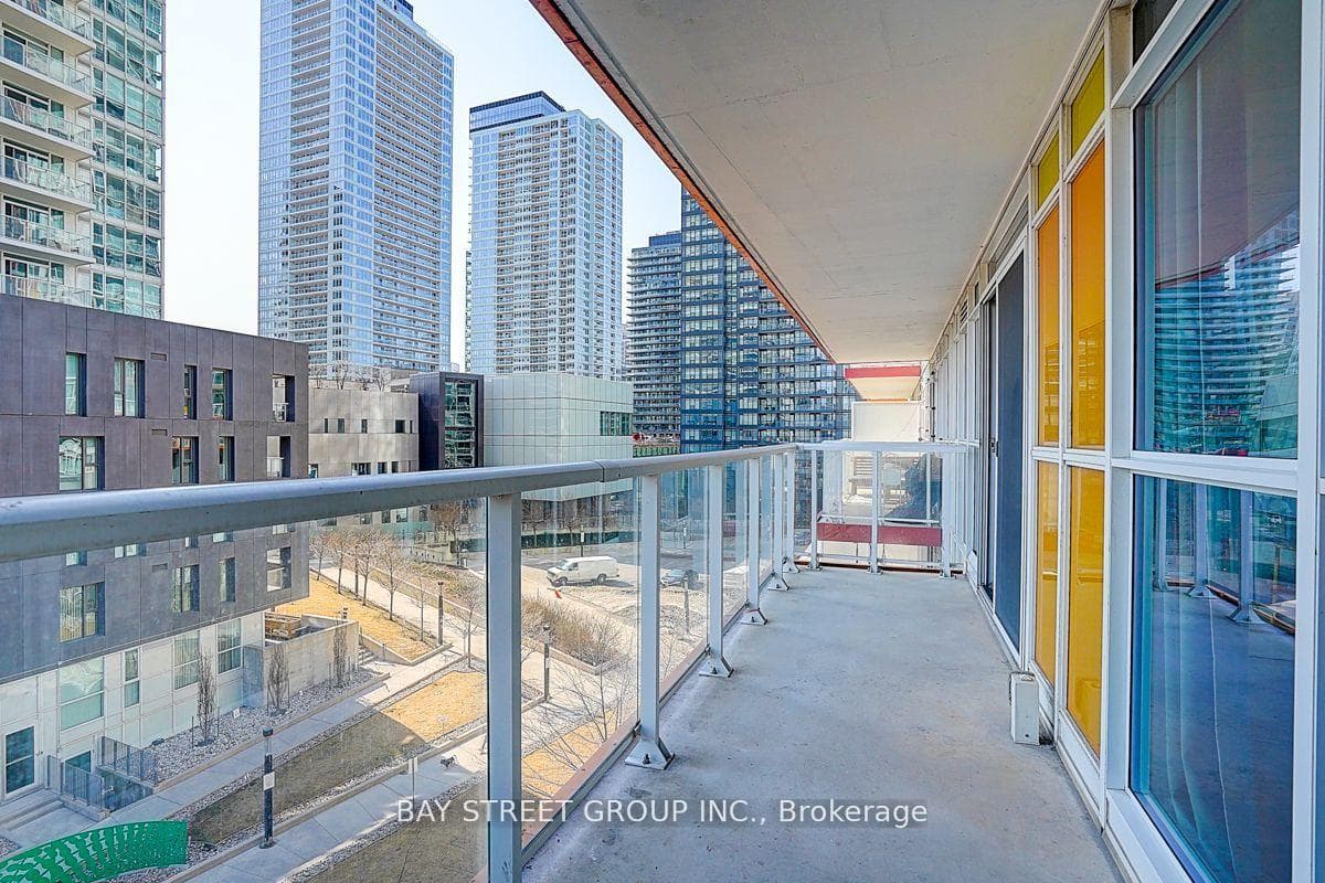 85 Queens Wharf Road Unit 521 photo 33