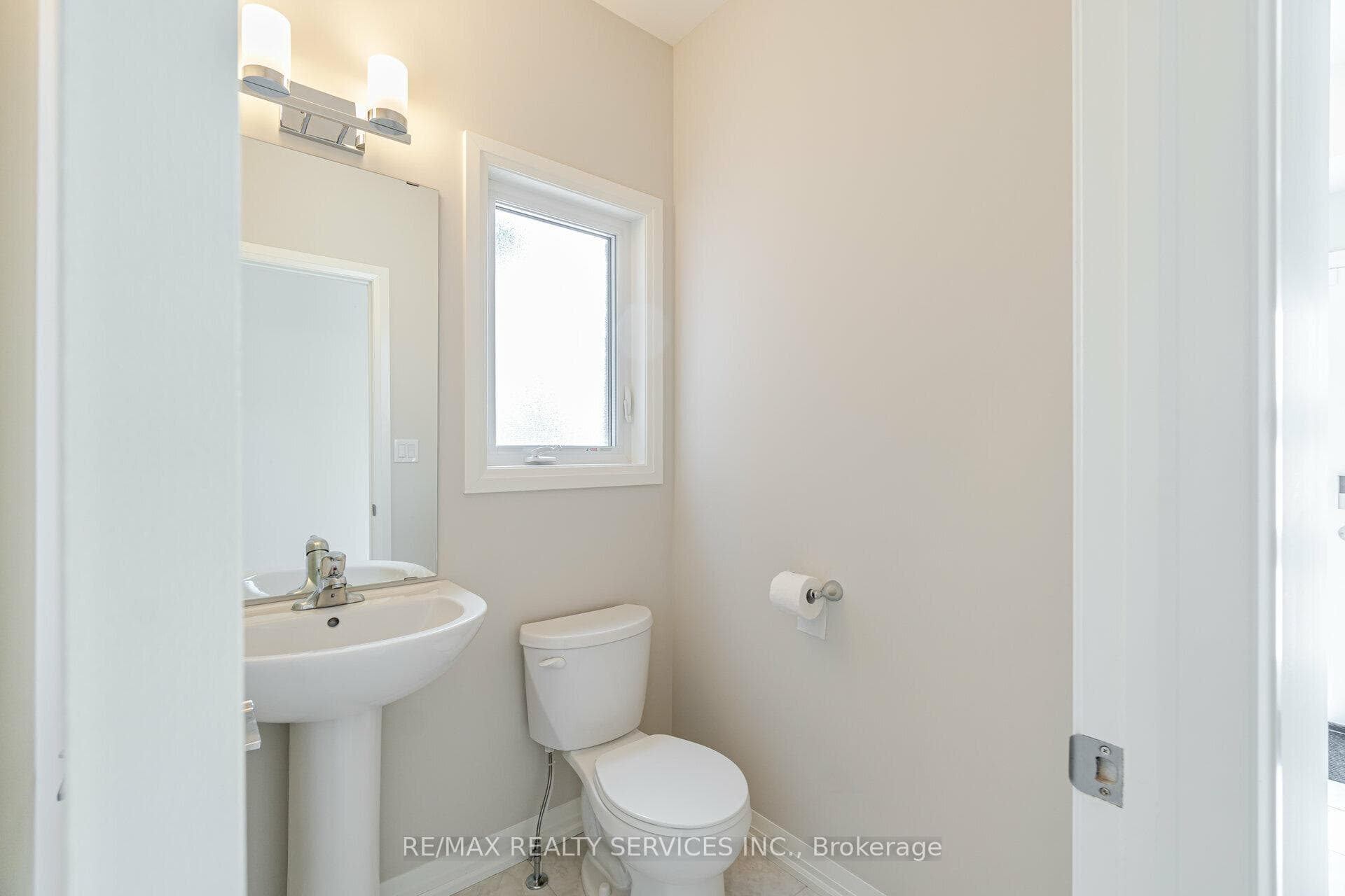 7310 Marvel Drive photo 16