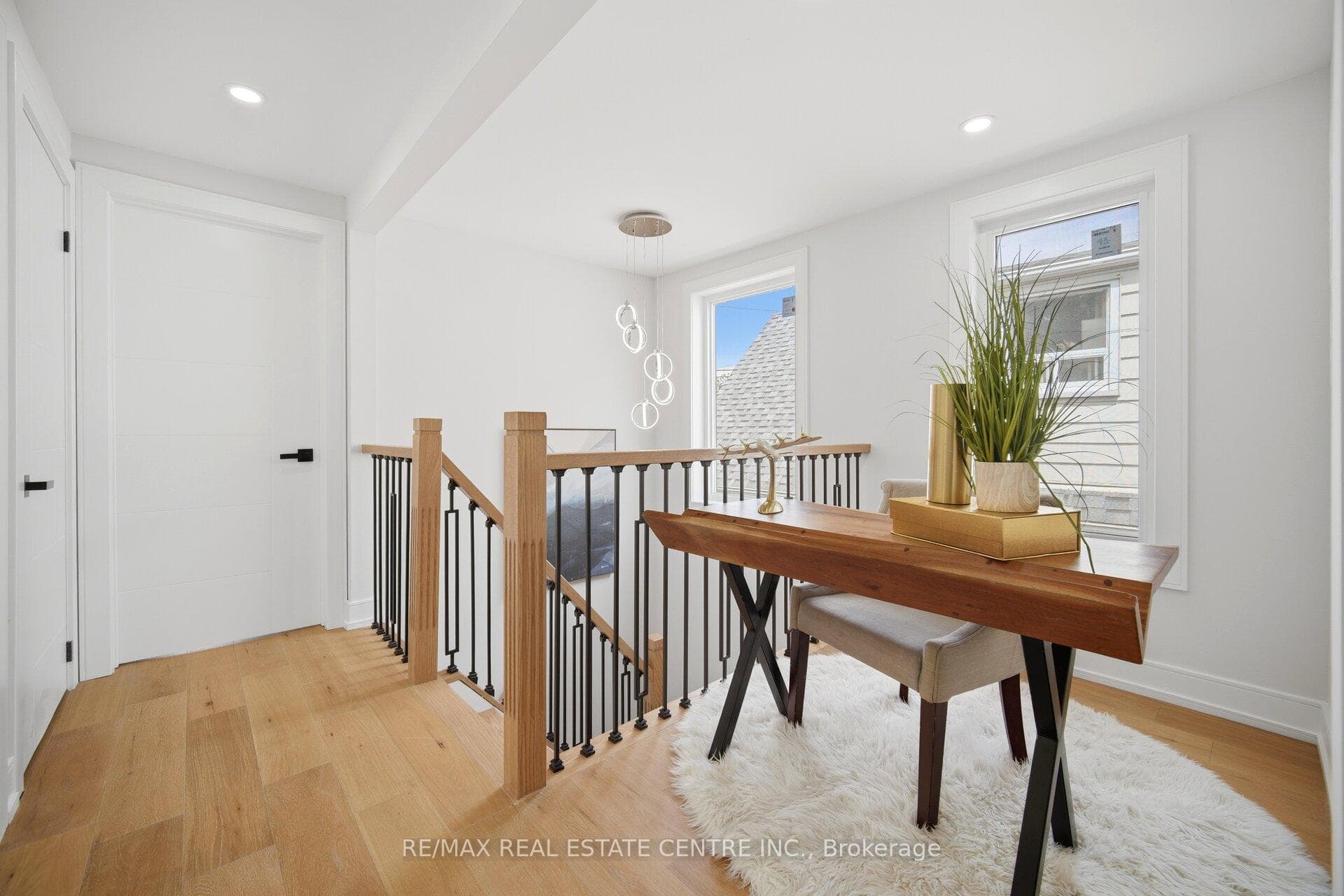 109 Glencrest Boulevard photo 17