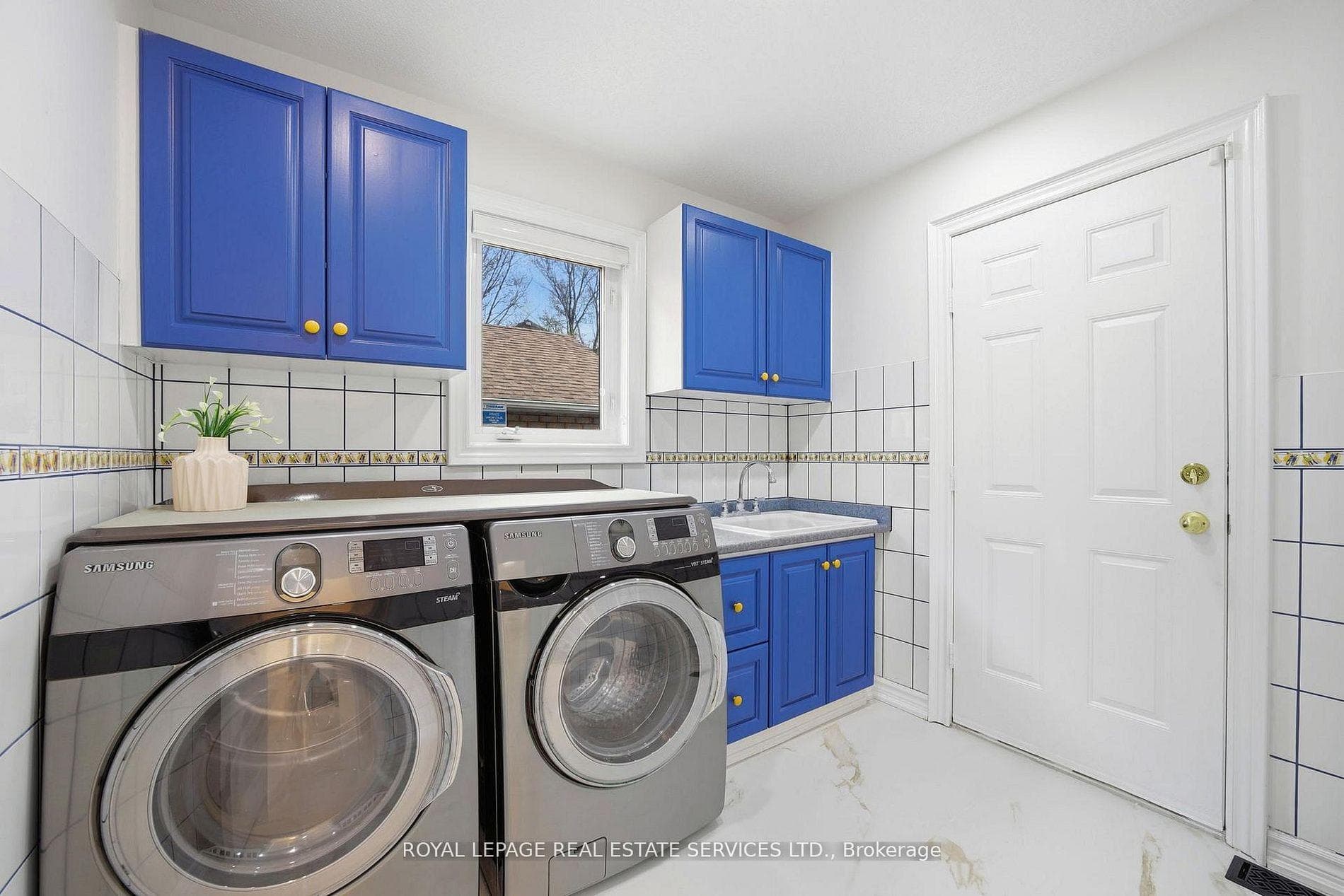 2531 Morrison Avenue photo 15