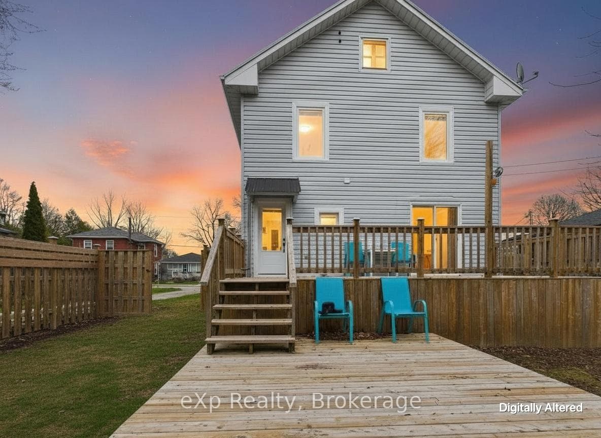 276 Foster Avenue photo 4