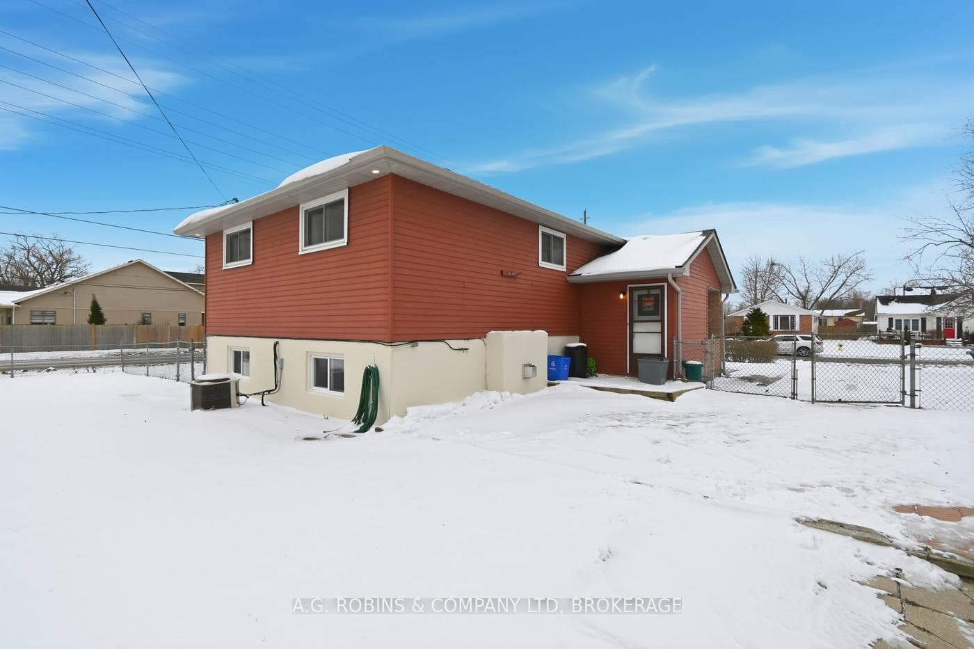 386 Daytona Drive photo 45