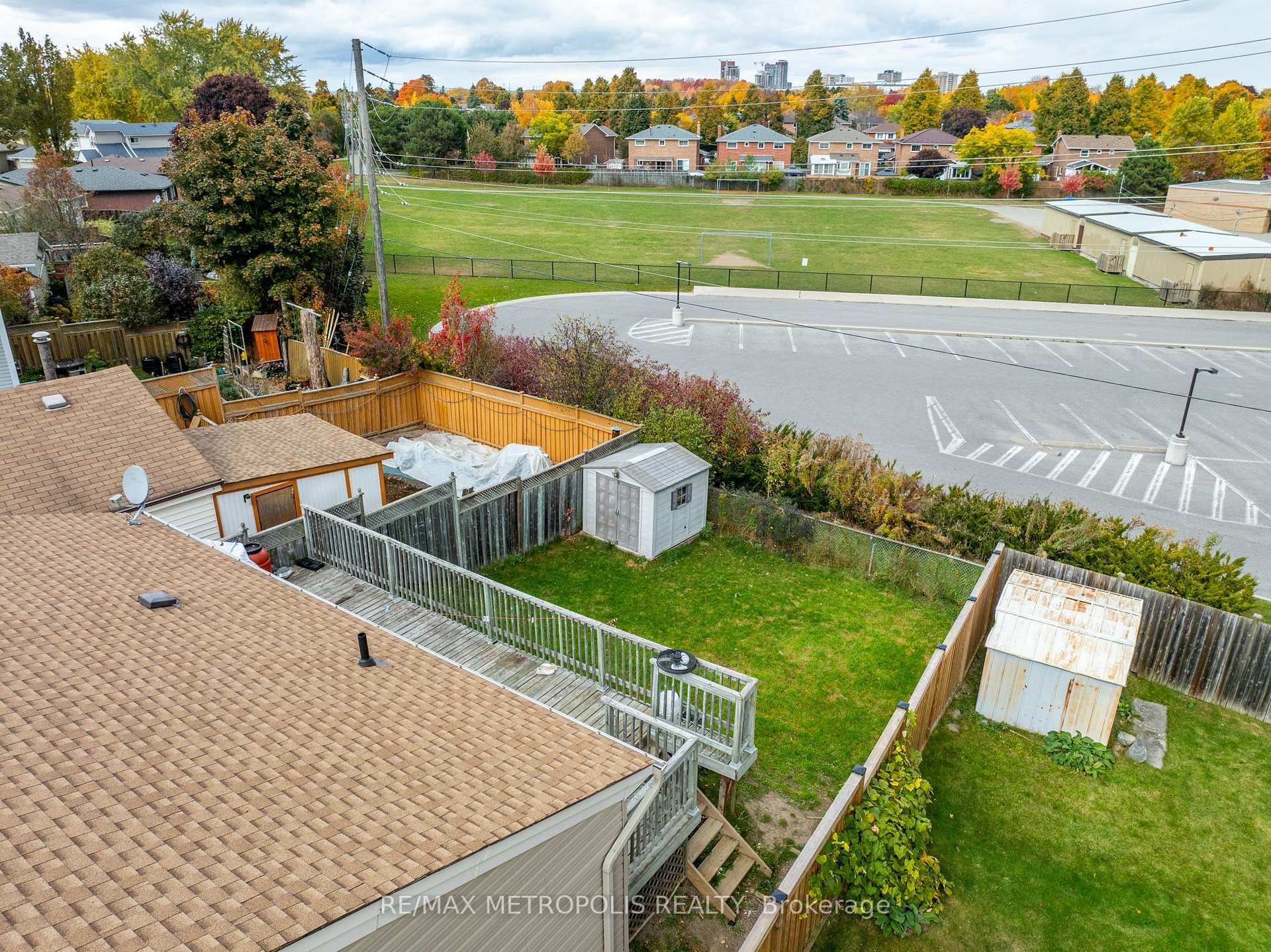 6 Danton Court photo 20