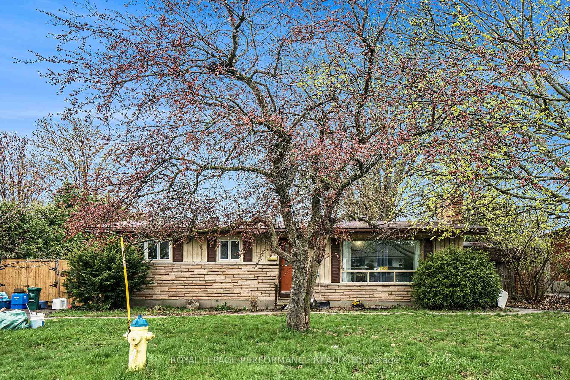 52 Glenridge Road photo 1