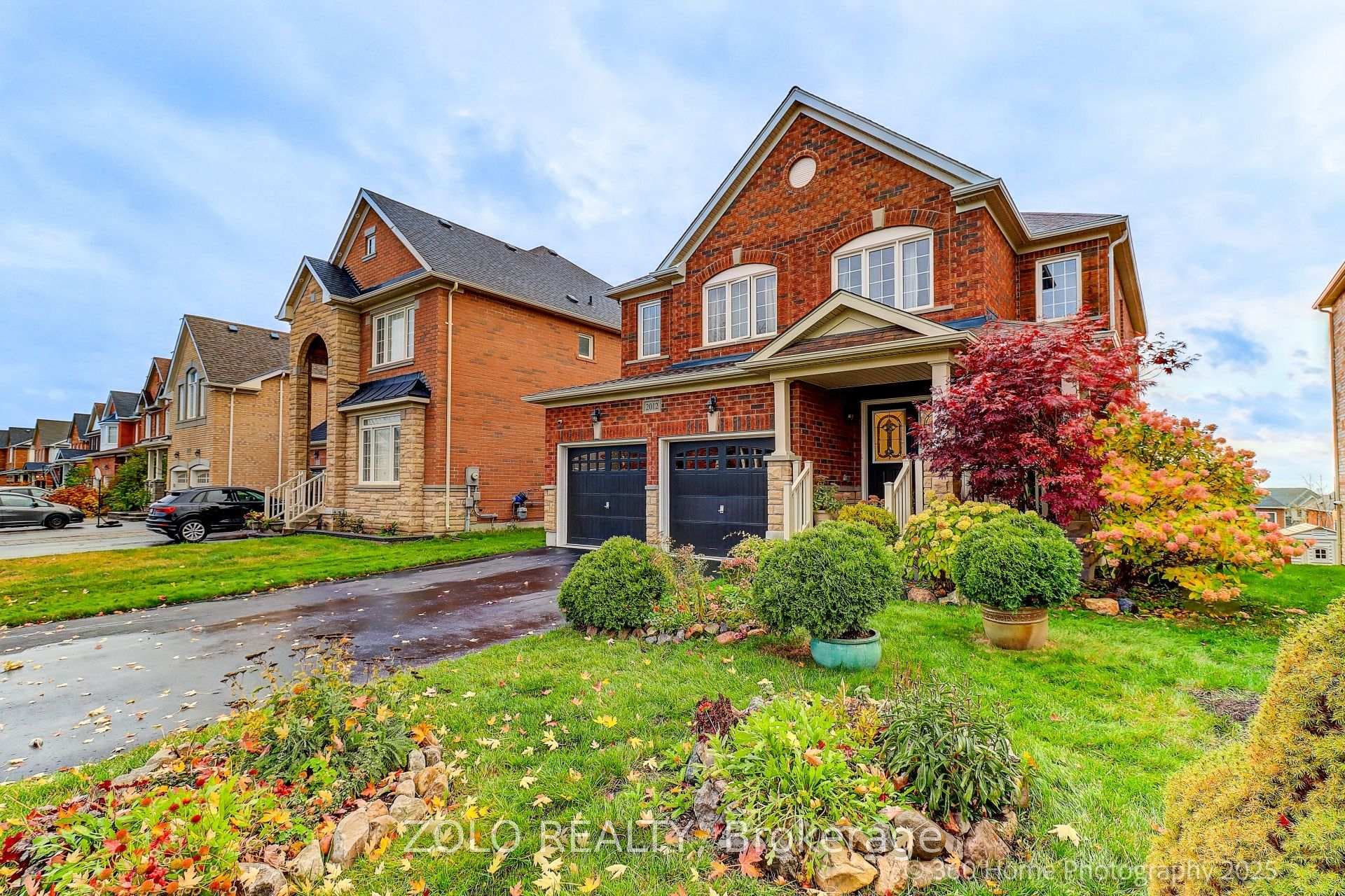 2012 Queensbury Drive photo 3