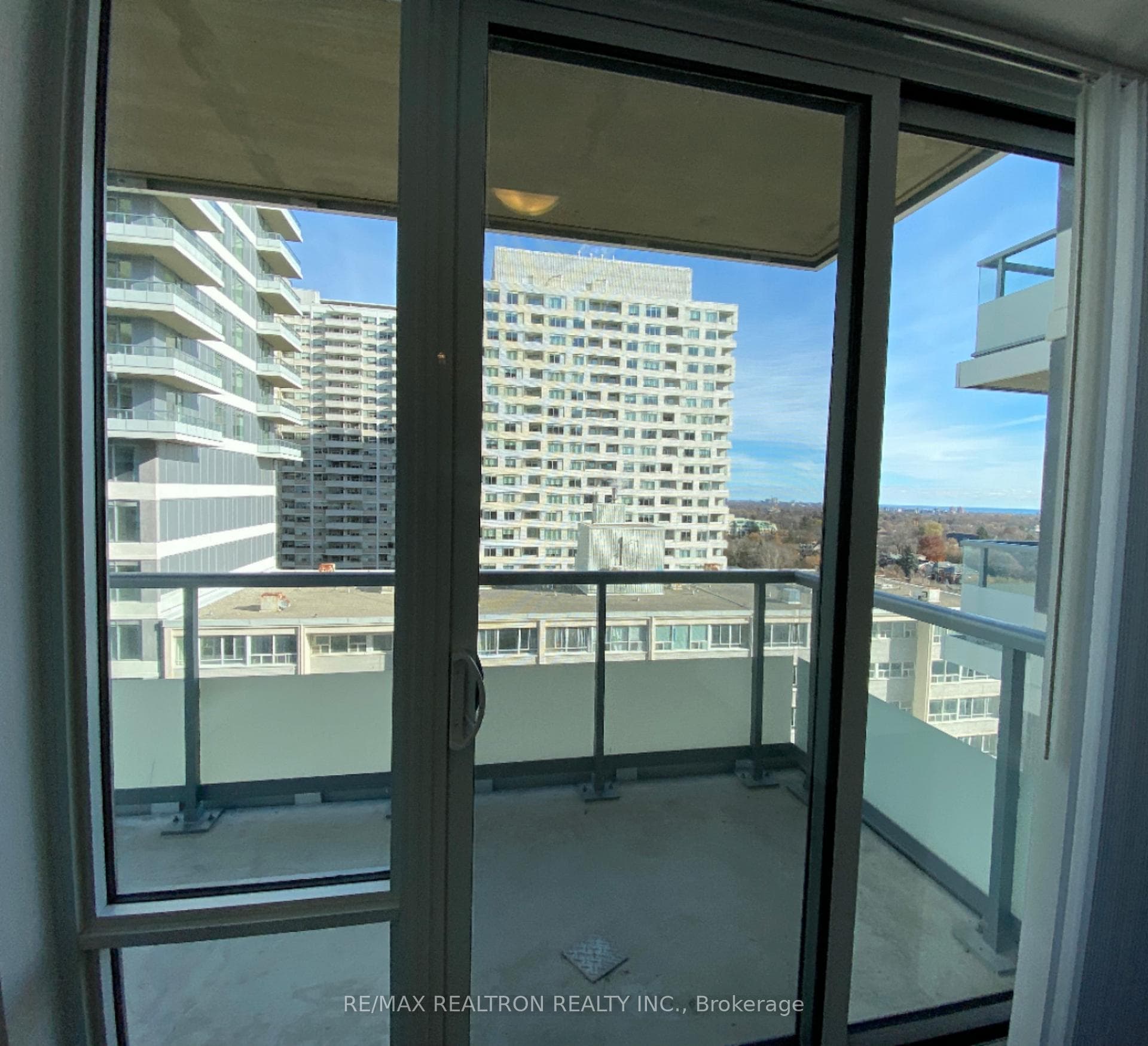 25 Holly Street Unit 1803 photo 8