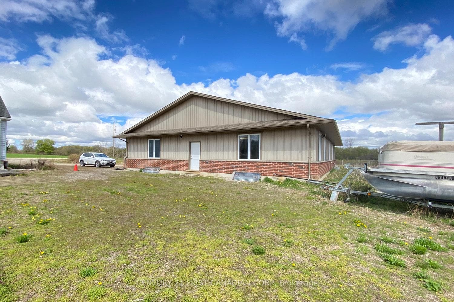 21000 REBECCA Road photo 5