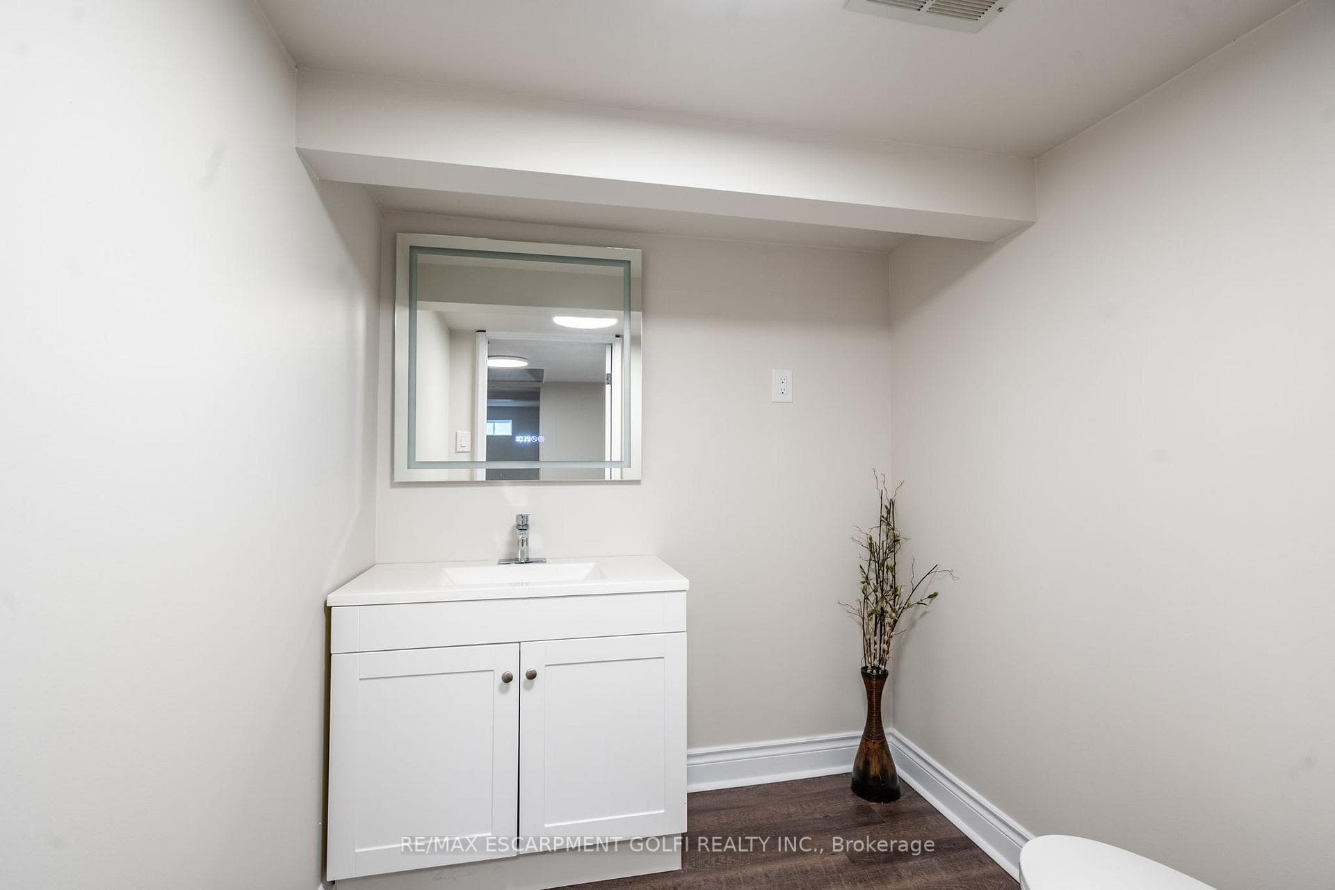 273 Riverview Boulevard photo 23