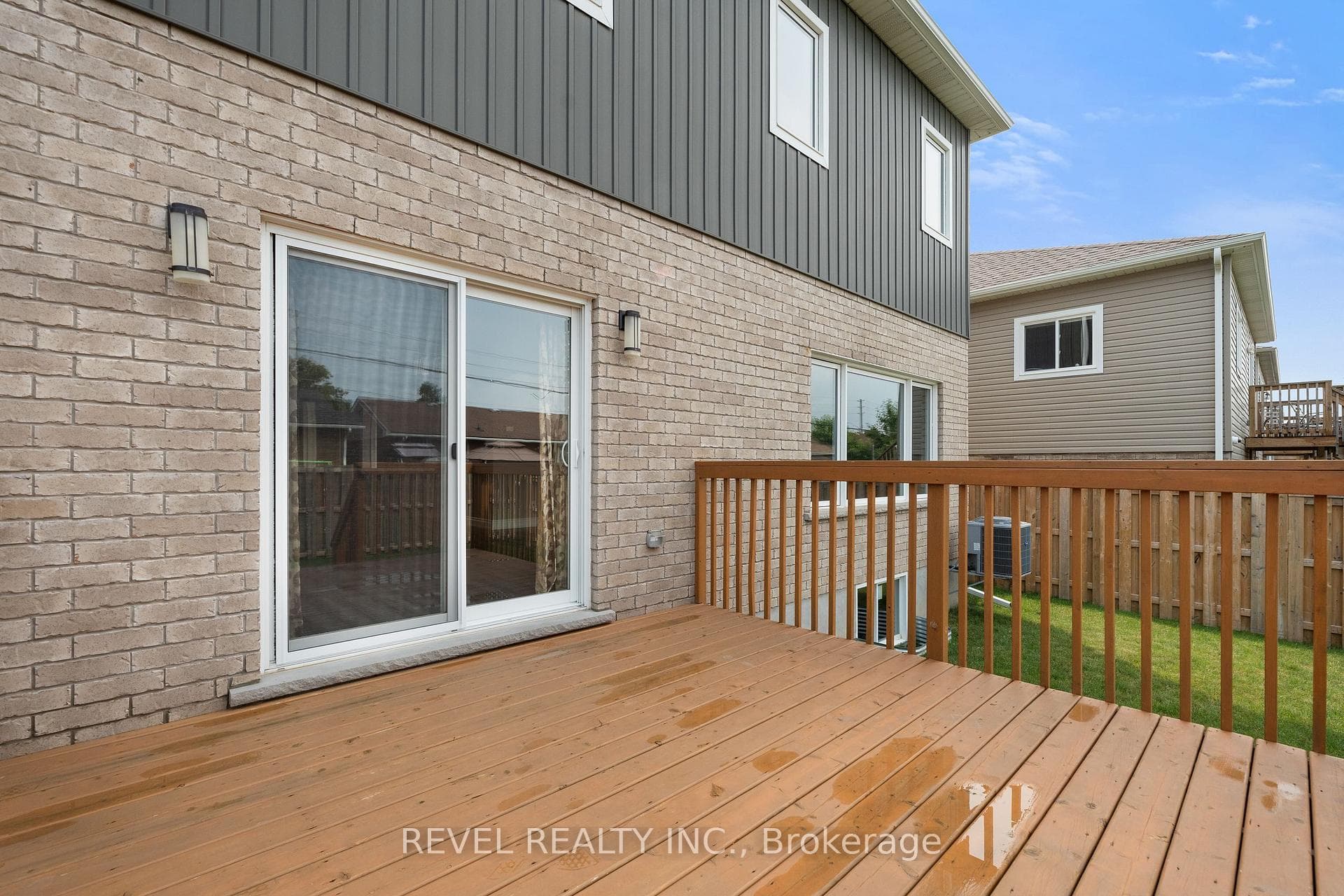 43 Berkshire Drive photo 35