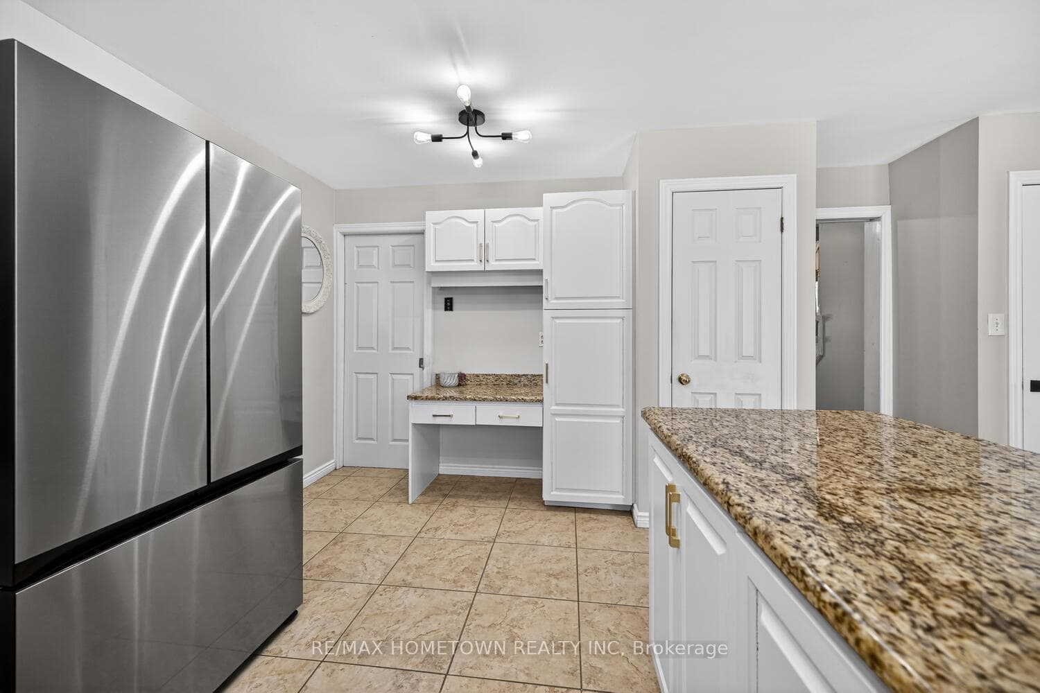 5475 Dejong Road photo 16