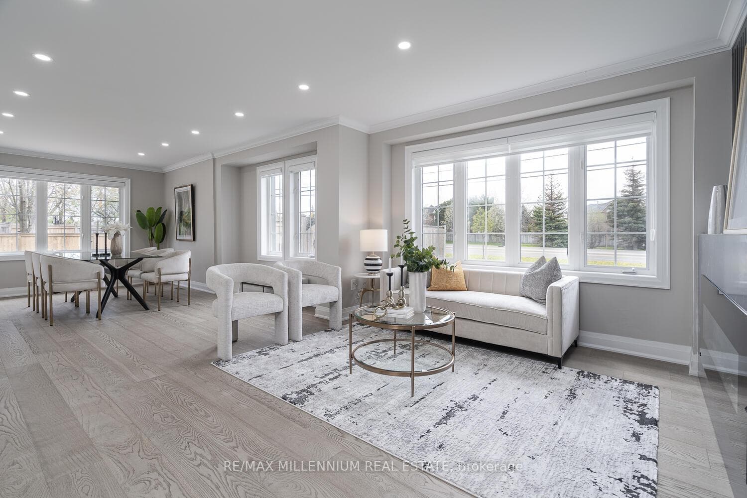 109 Bourbon Place photo 6
