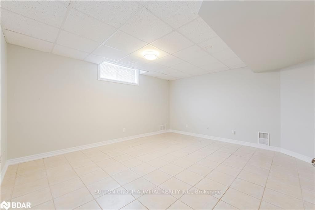 88 Edwards Drive photo 21