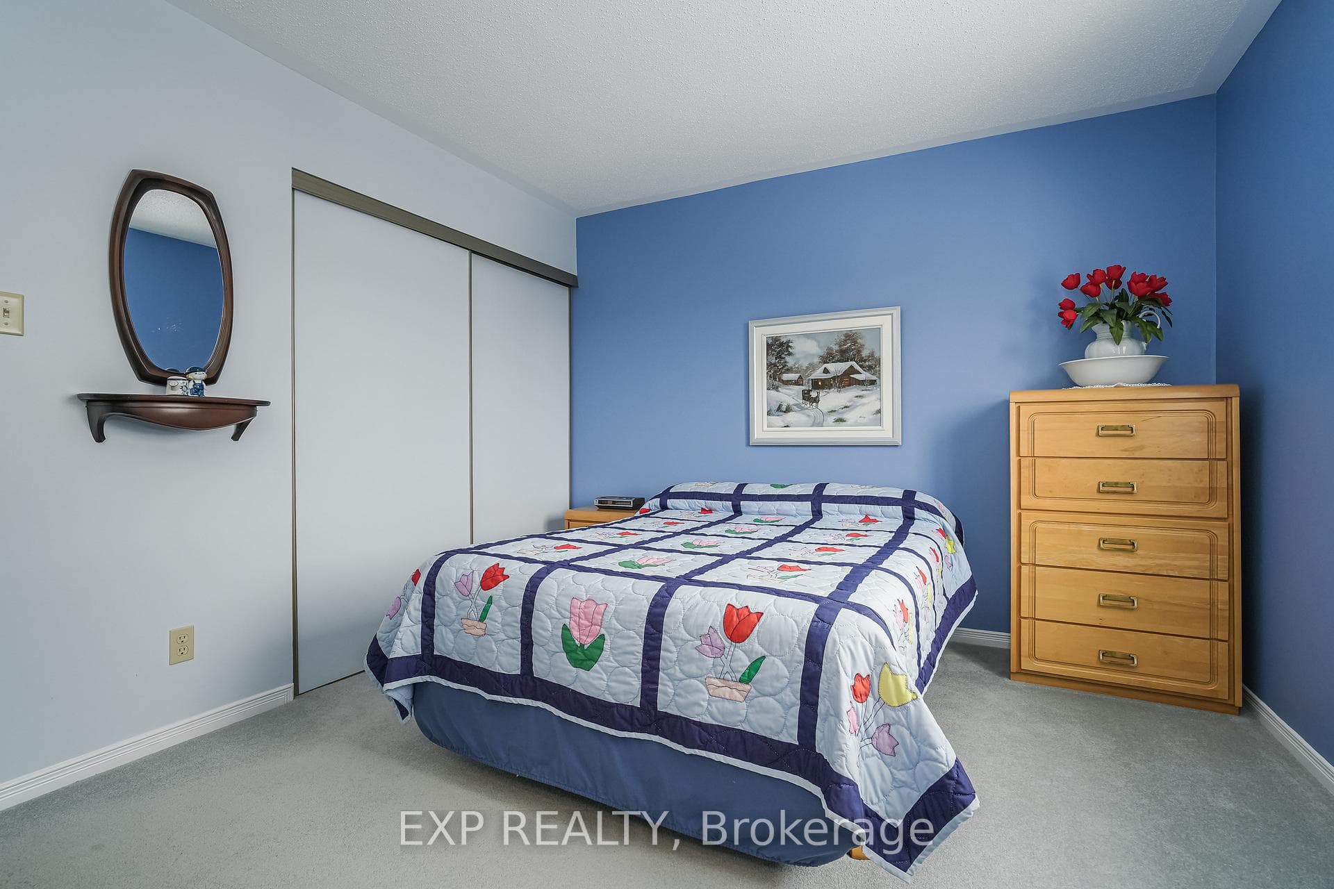 386 Pauline Charron Place photo 16