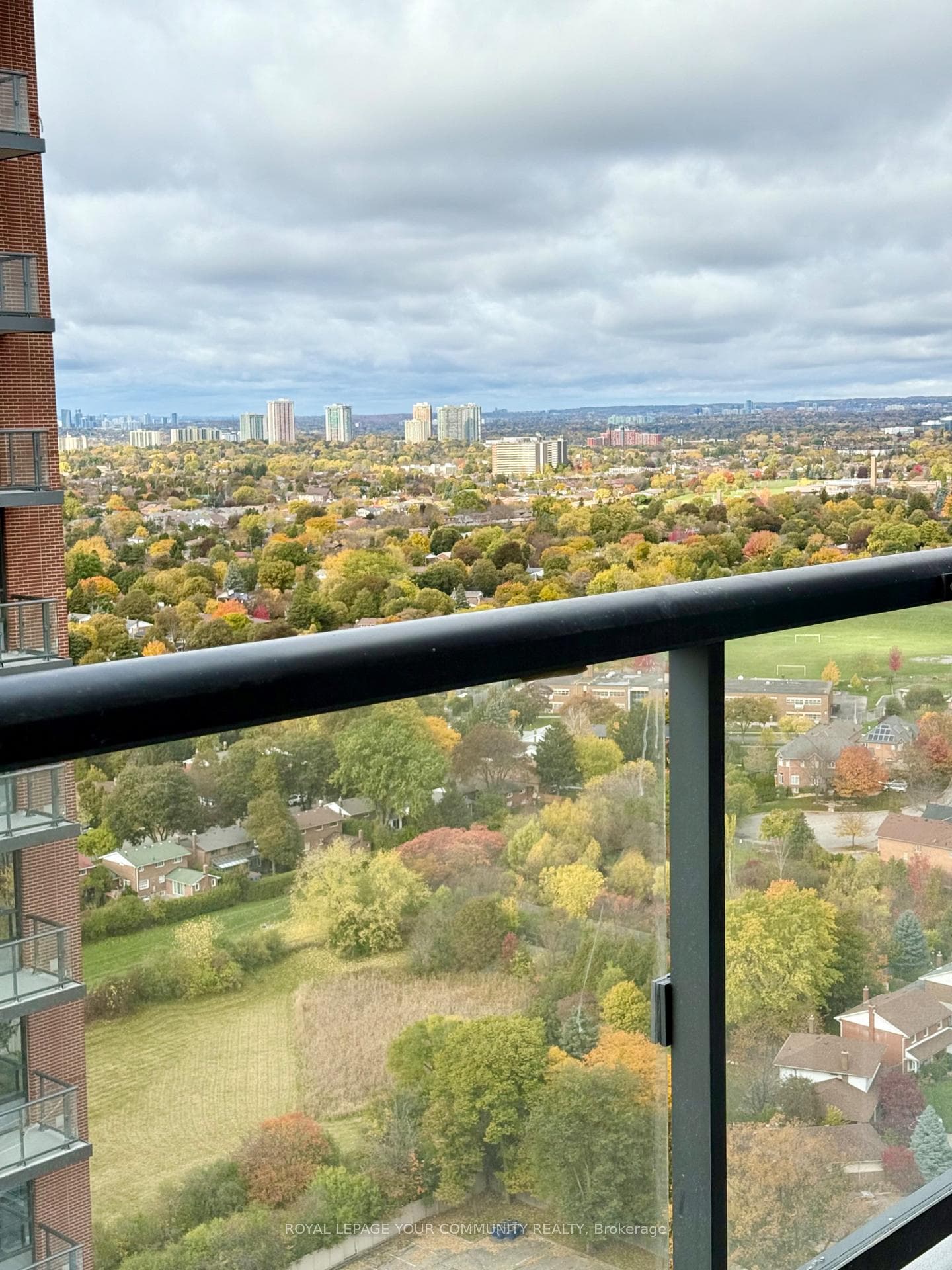 3270 Sheppard Avenue Unit 2525 photo 17