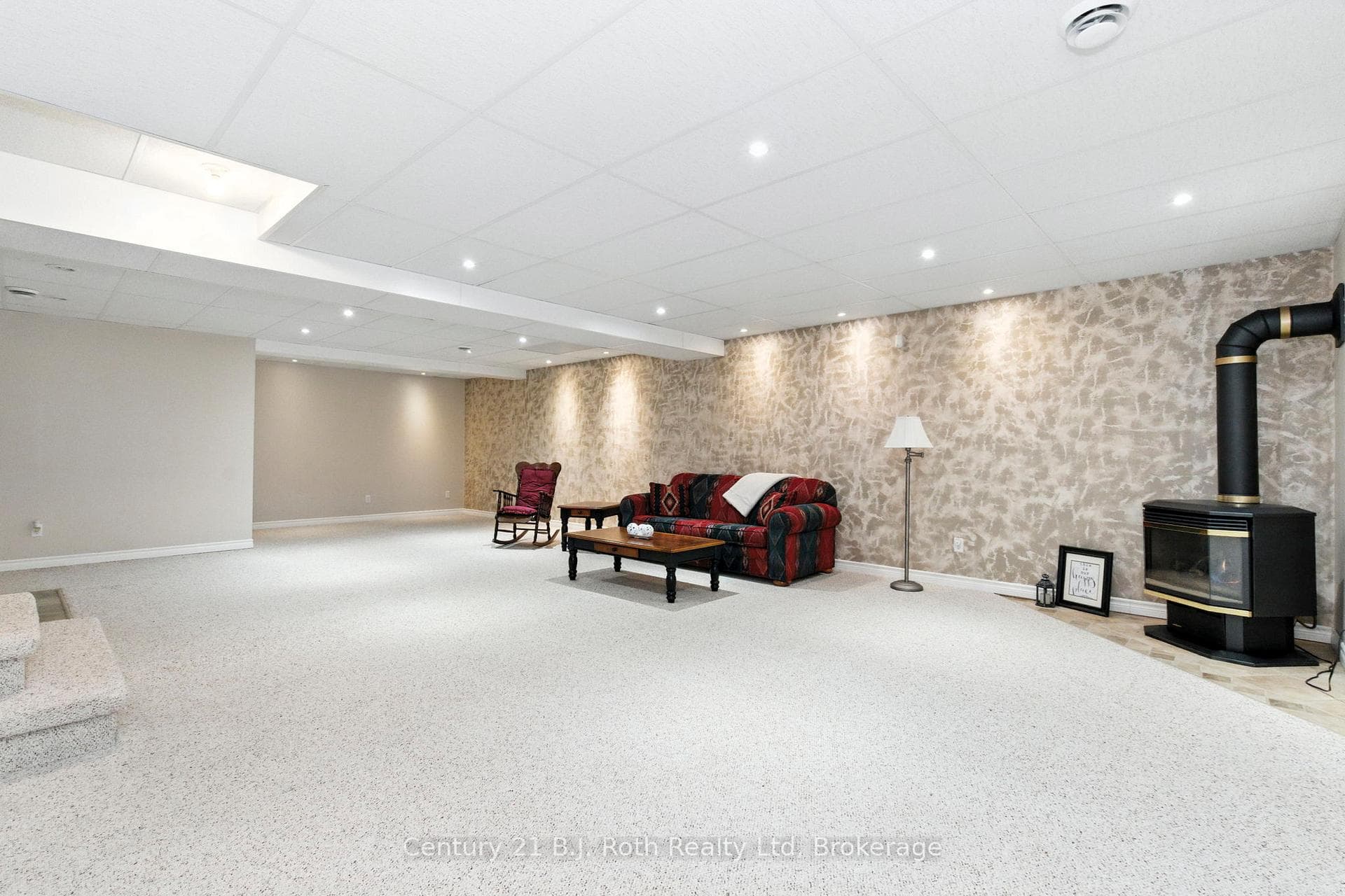 1749 Golf Link Road photo 30