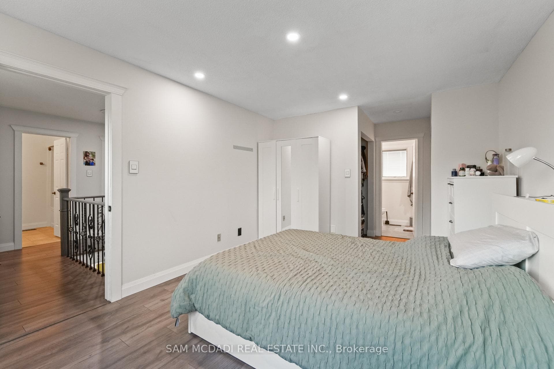 6251 Saltmarsh Court photo 22