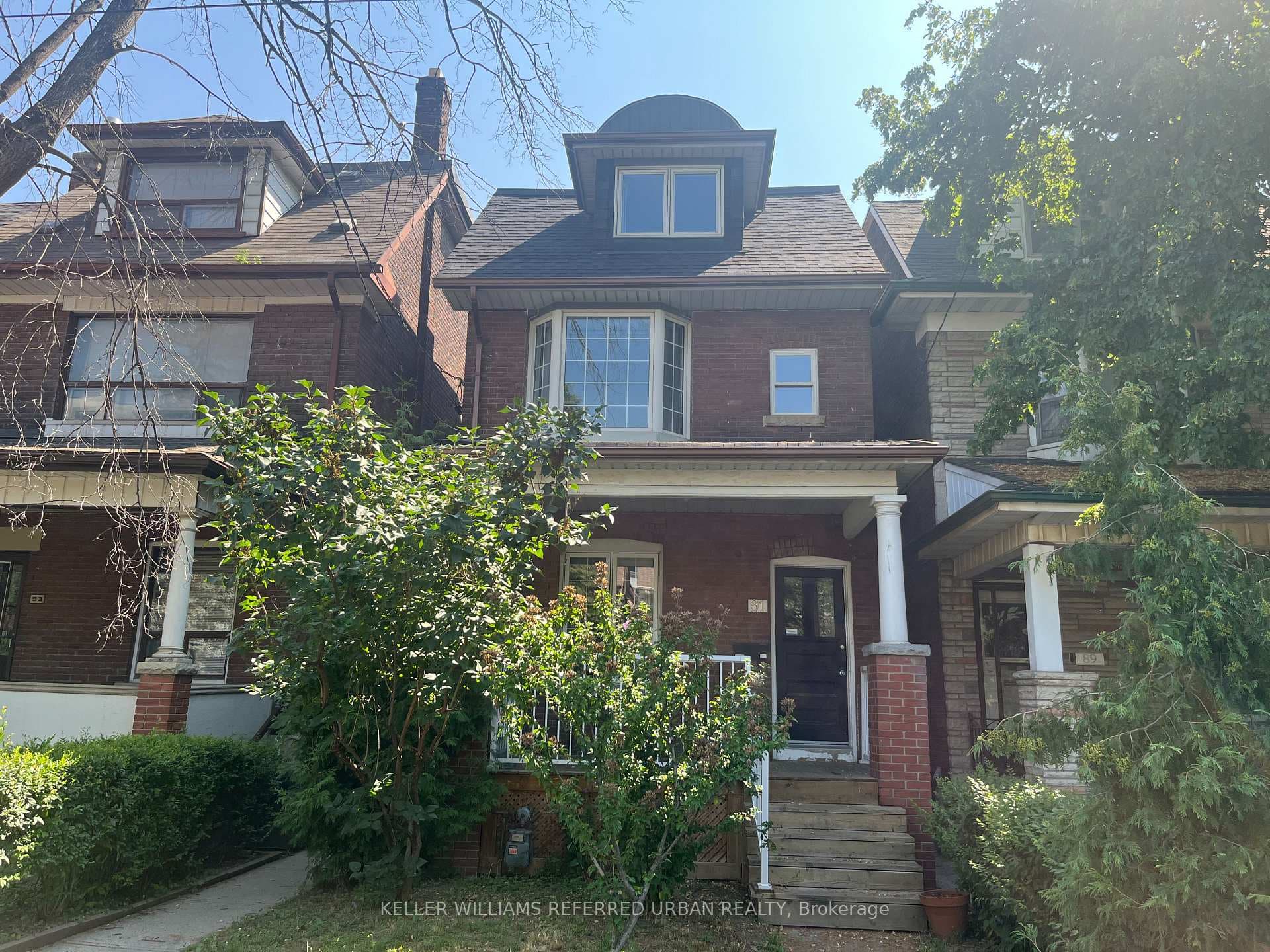 91 Dovercourt Road Unit Upper photo 1
