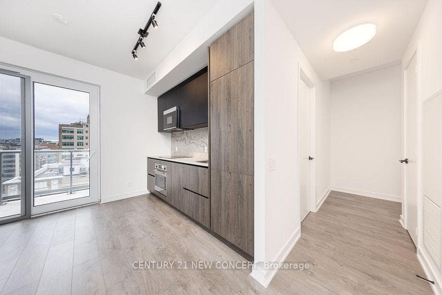 108 Peter Street Unit 1117 photo 5