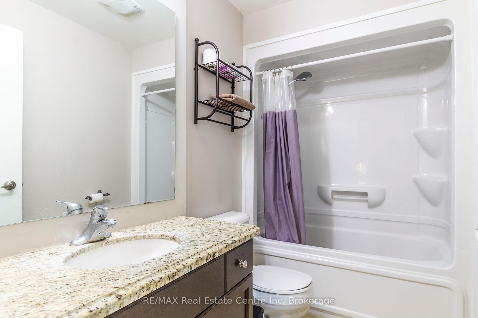 1440 Gordon Street Unit 118 photo 24
