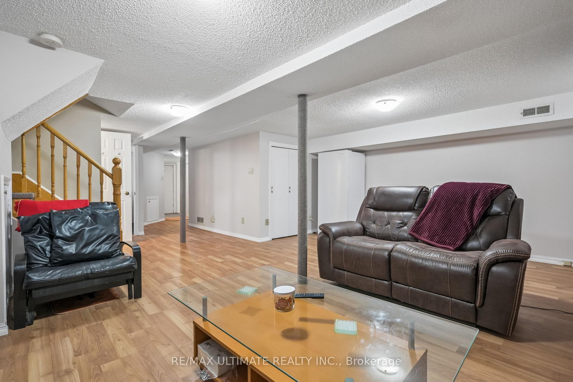165 Sellers Avenue photo 22