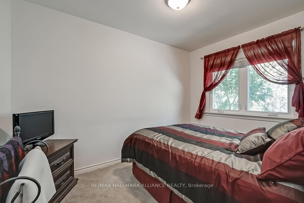 141 Woodhaven Park Drive photo 19