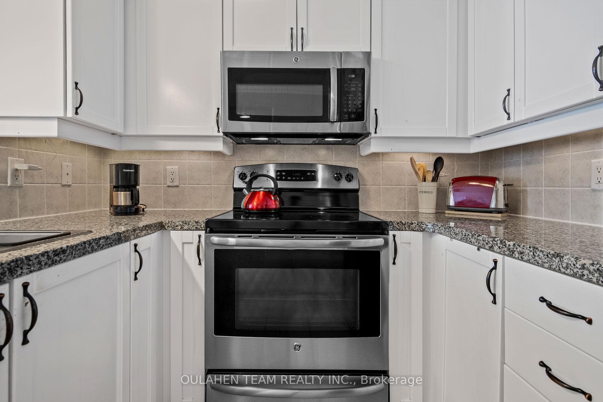 8 McKee Avenue Unit 205 photo 9