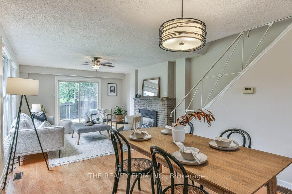 50 Guildwood Walk photo 13
